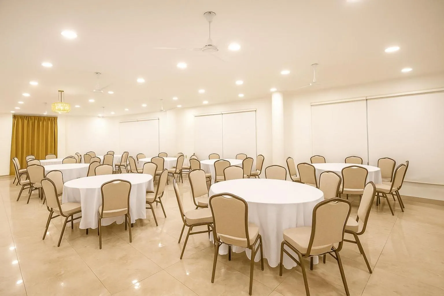 Banquet/Function facilities in Hotel Shiva Lake - Near Mussoorie Lake