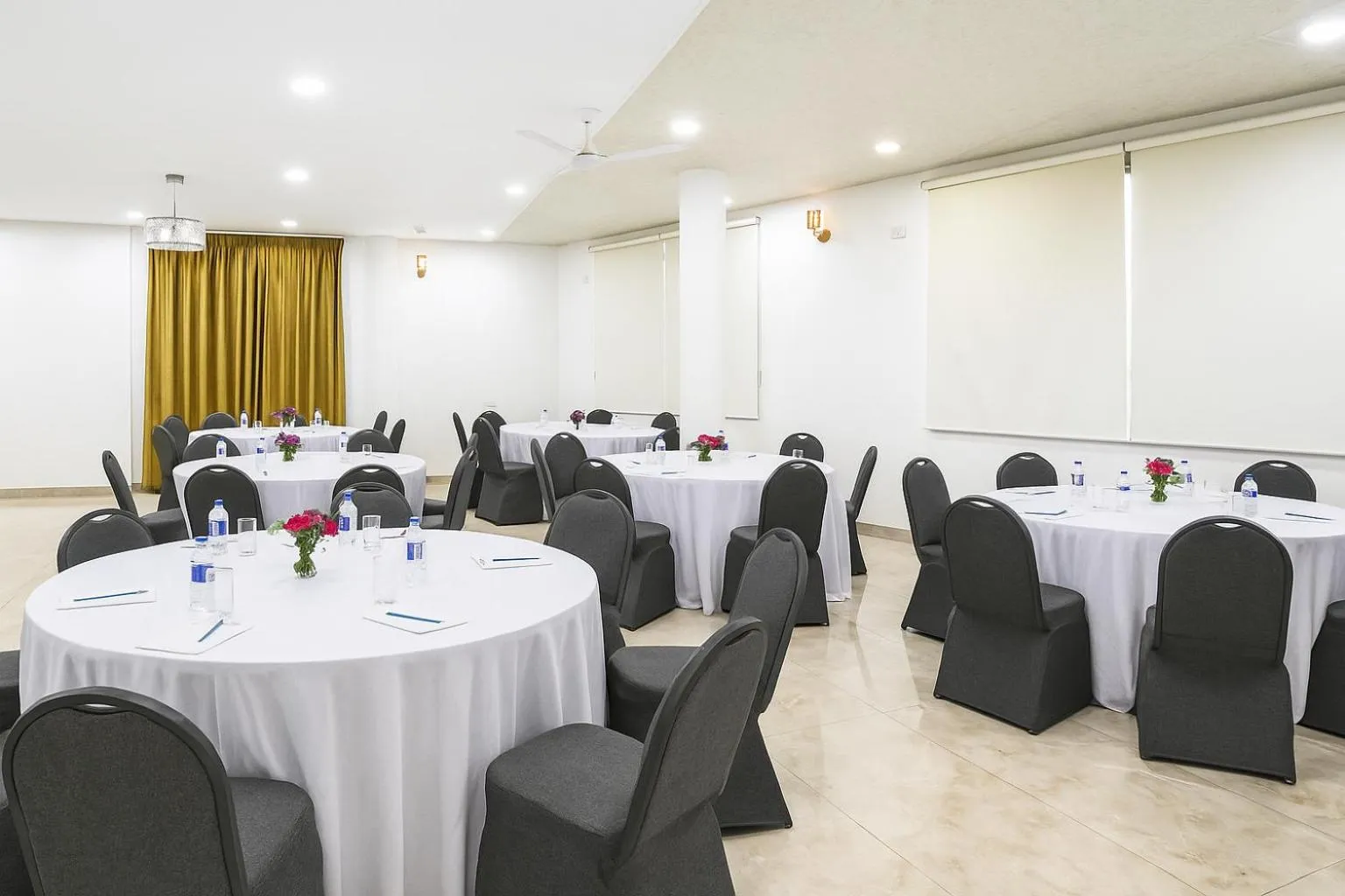 Seating area in Hotel Shiva Lake - Near Mussoorie Lake