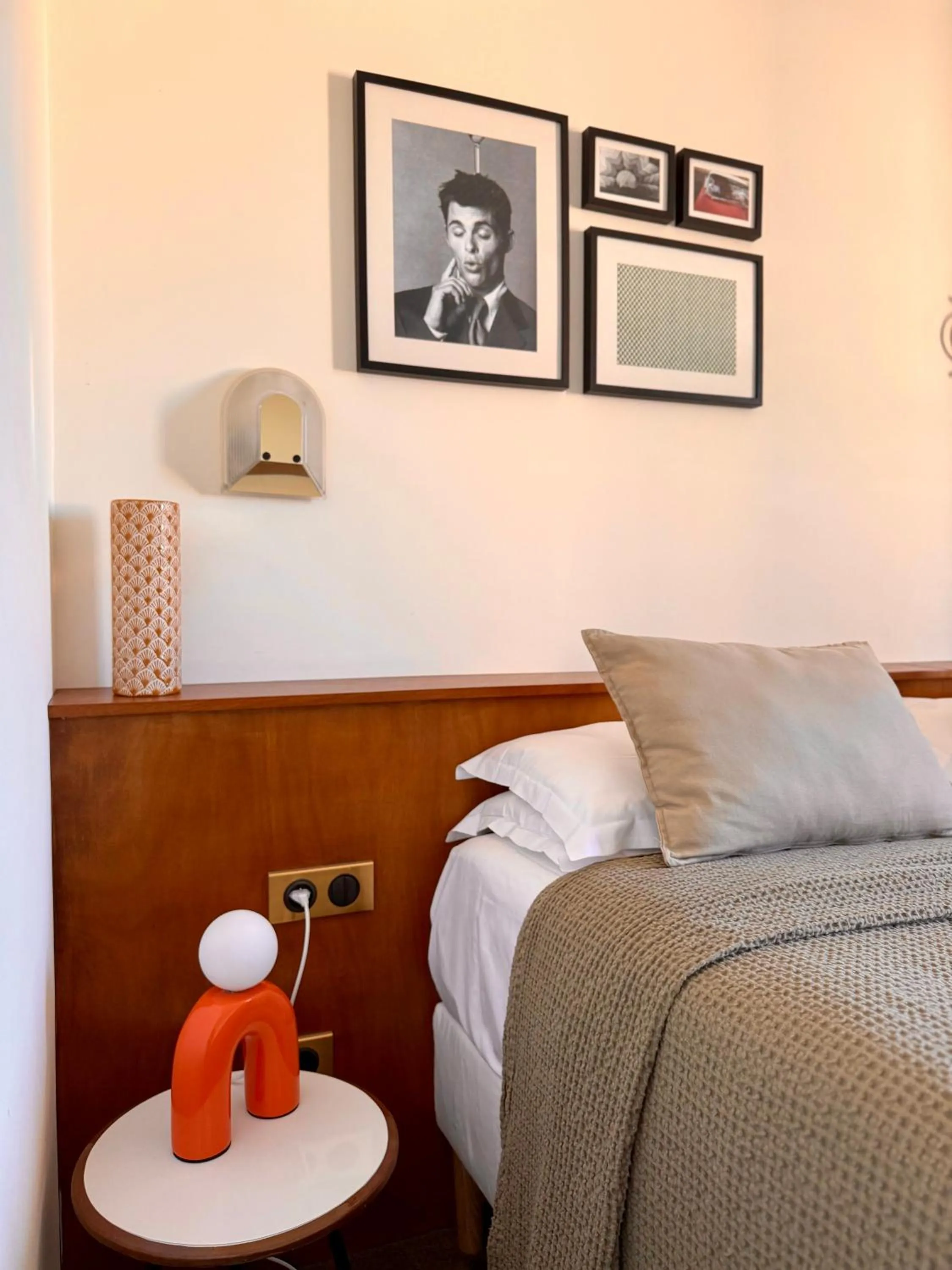 Bed in Le Téméraire Hôtel