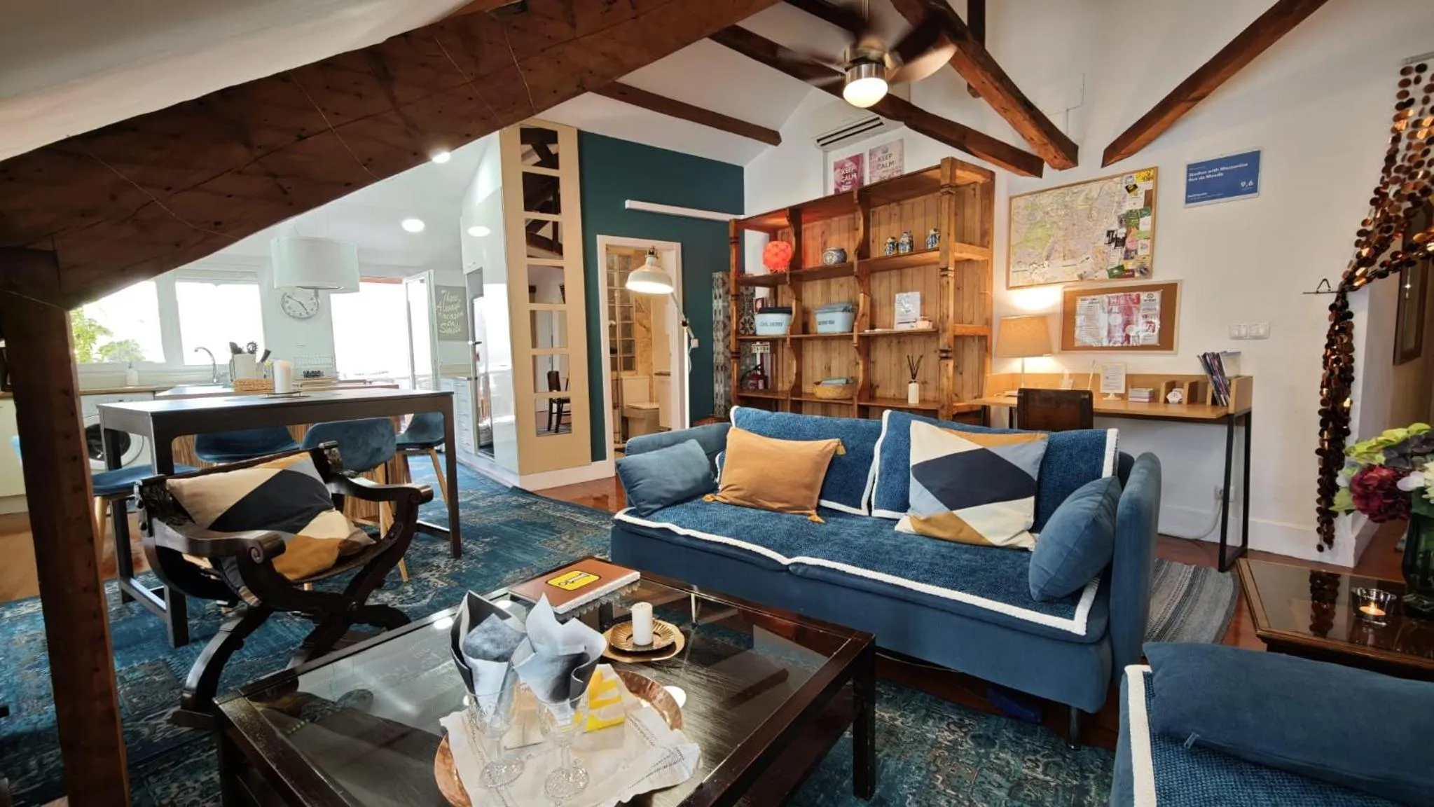 Living room in Studios with Mezzanine Rua da Moeda