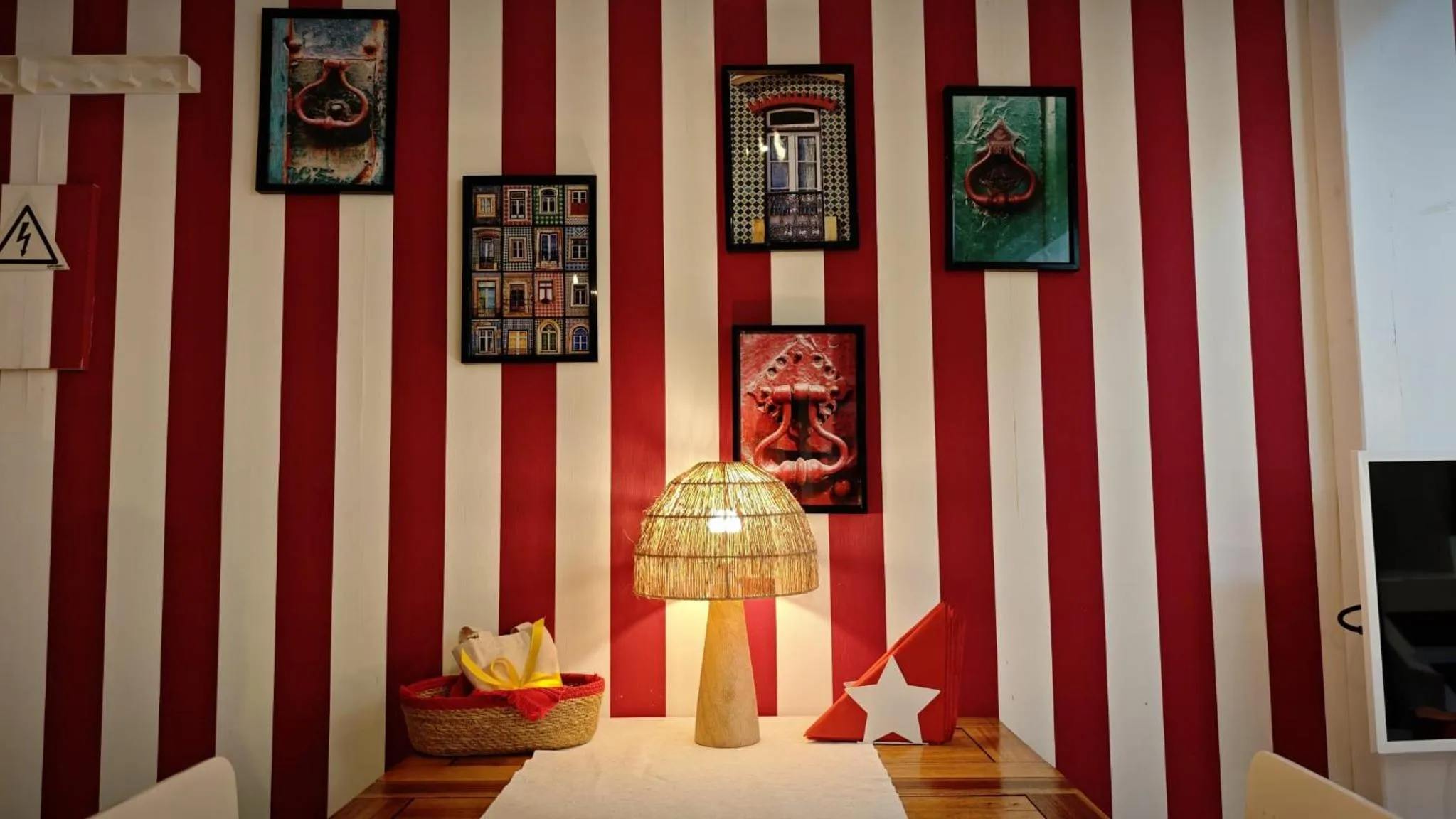 Decorative detail in Studios with Mezzanine Rua da Moeda