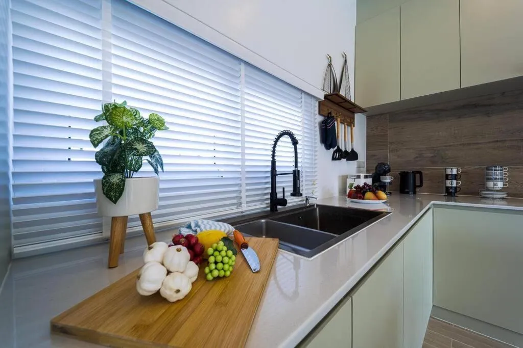 Private Modern 3 Bedroom Pool Villa! AV1