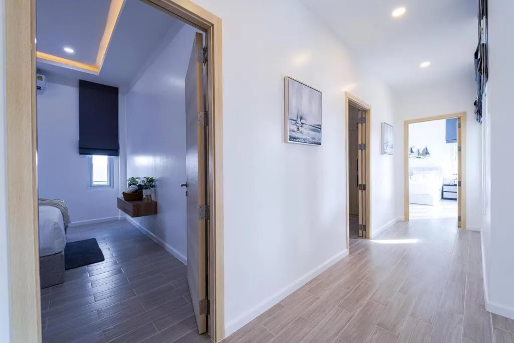 Bed in Private Modern 3 Bedroom Pool Villa! AV1