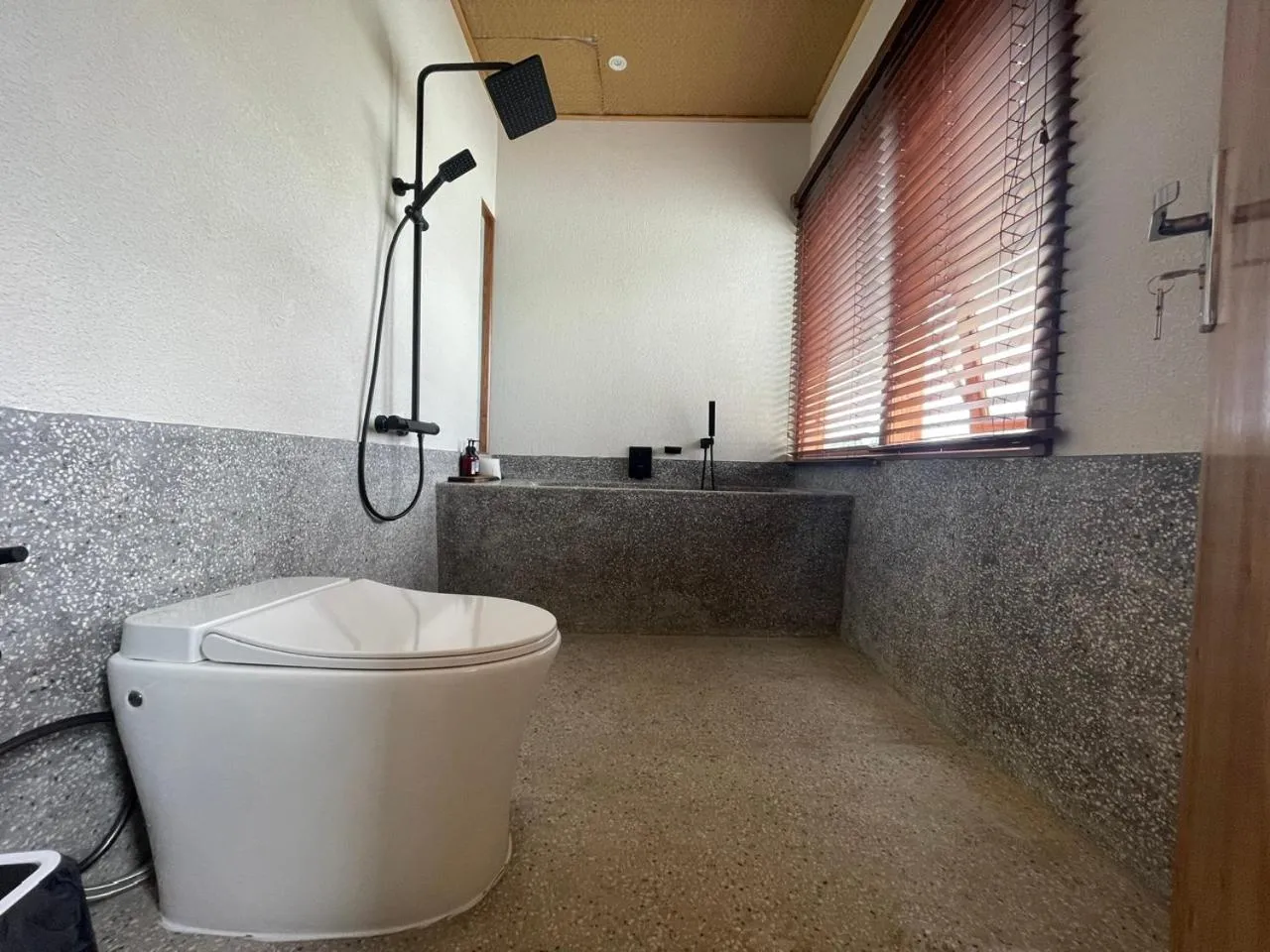 Toilet in MăngDiang Boutique Hotel