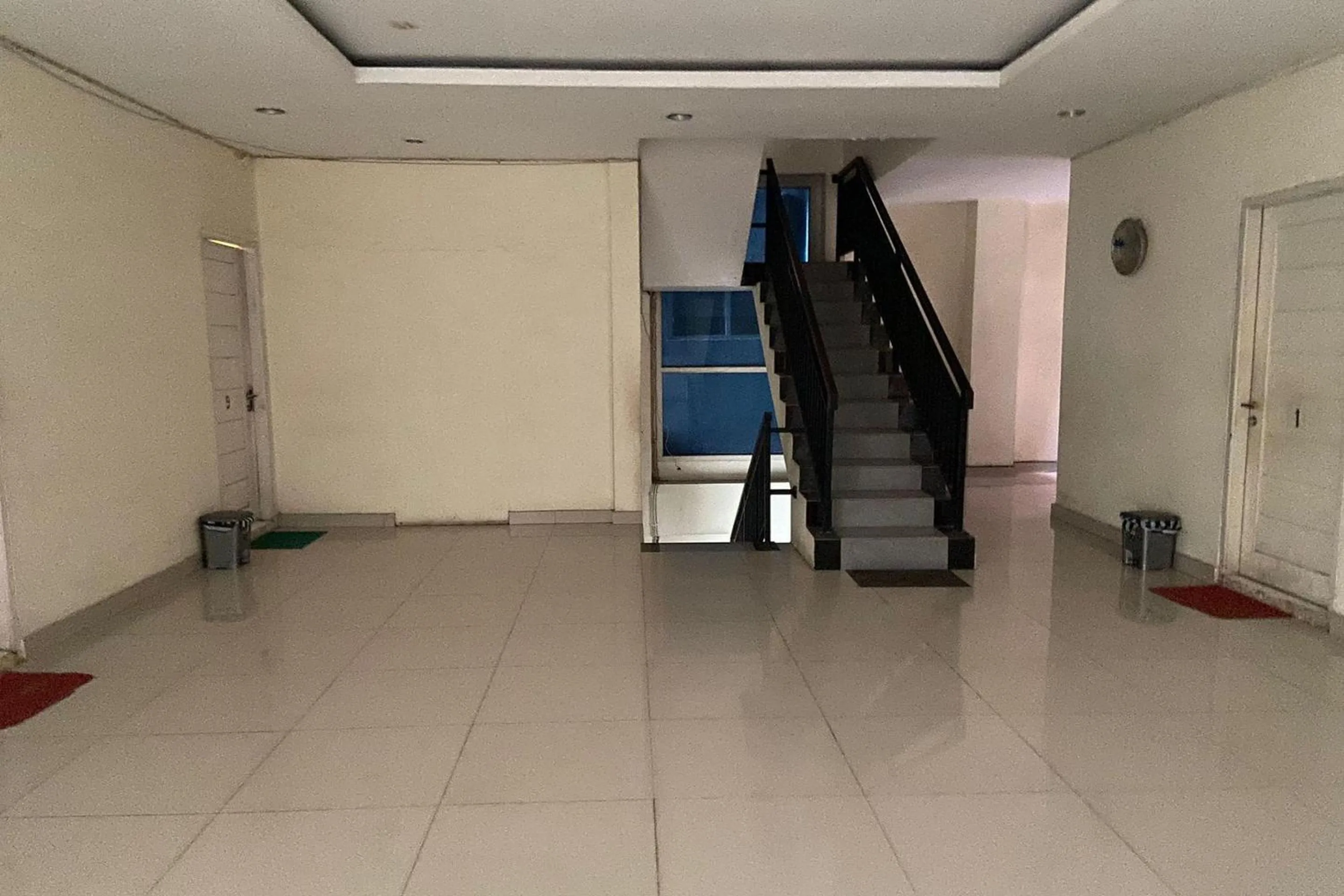 Lobby or reception in Hotel O Guest House Zidan 21