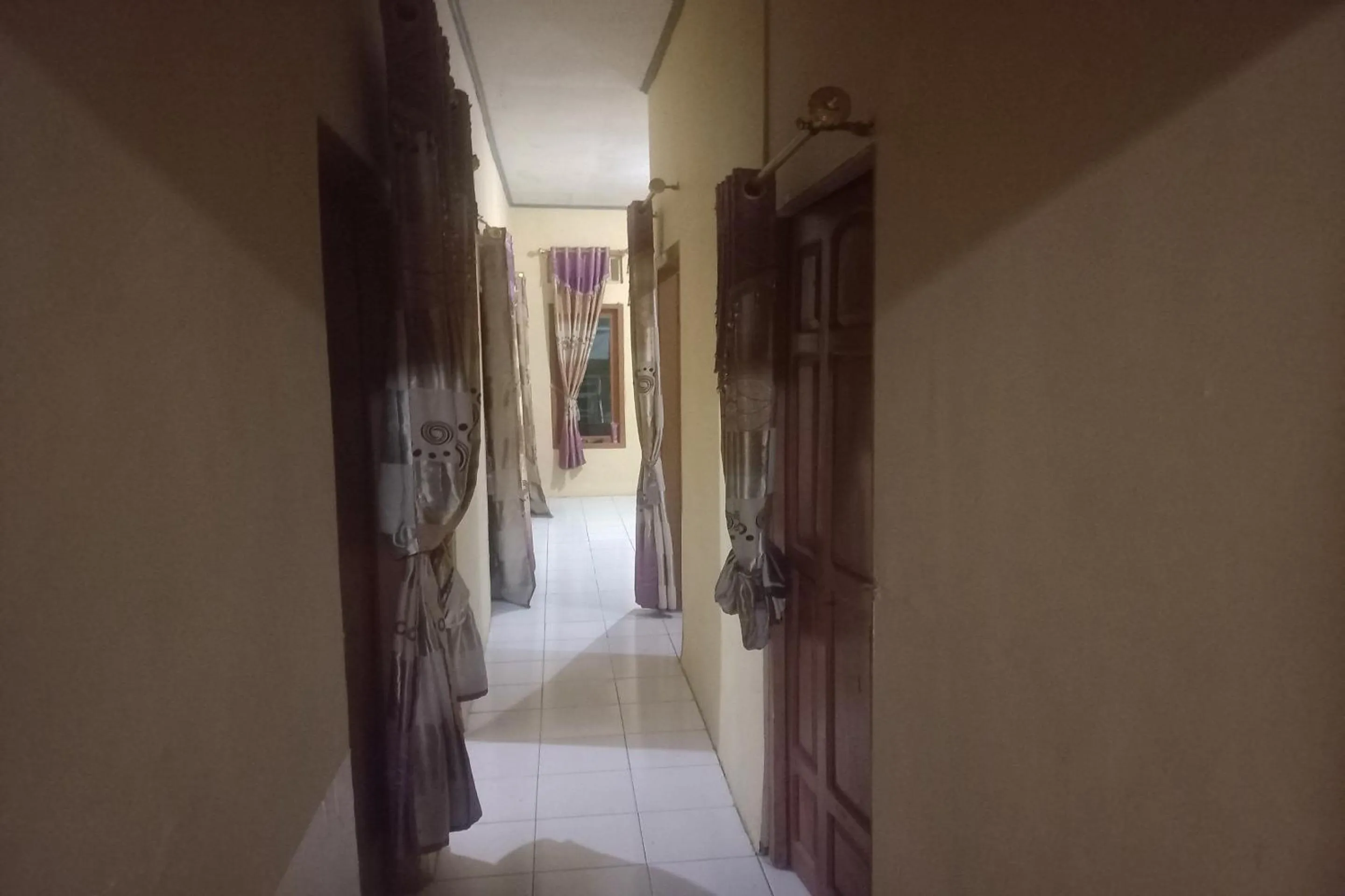 Lobby or reception in Hotel O Suripah Kostel Syariah