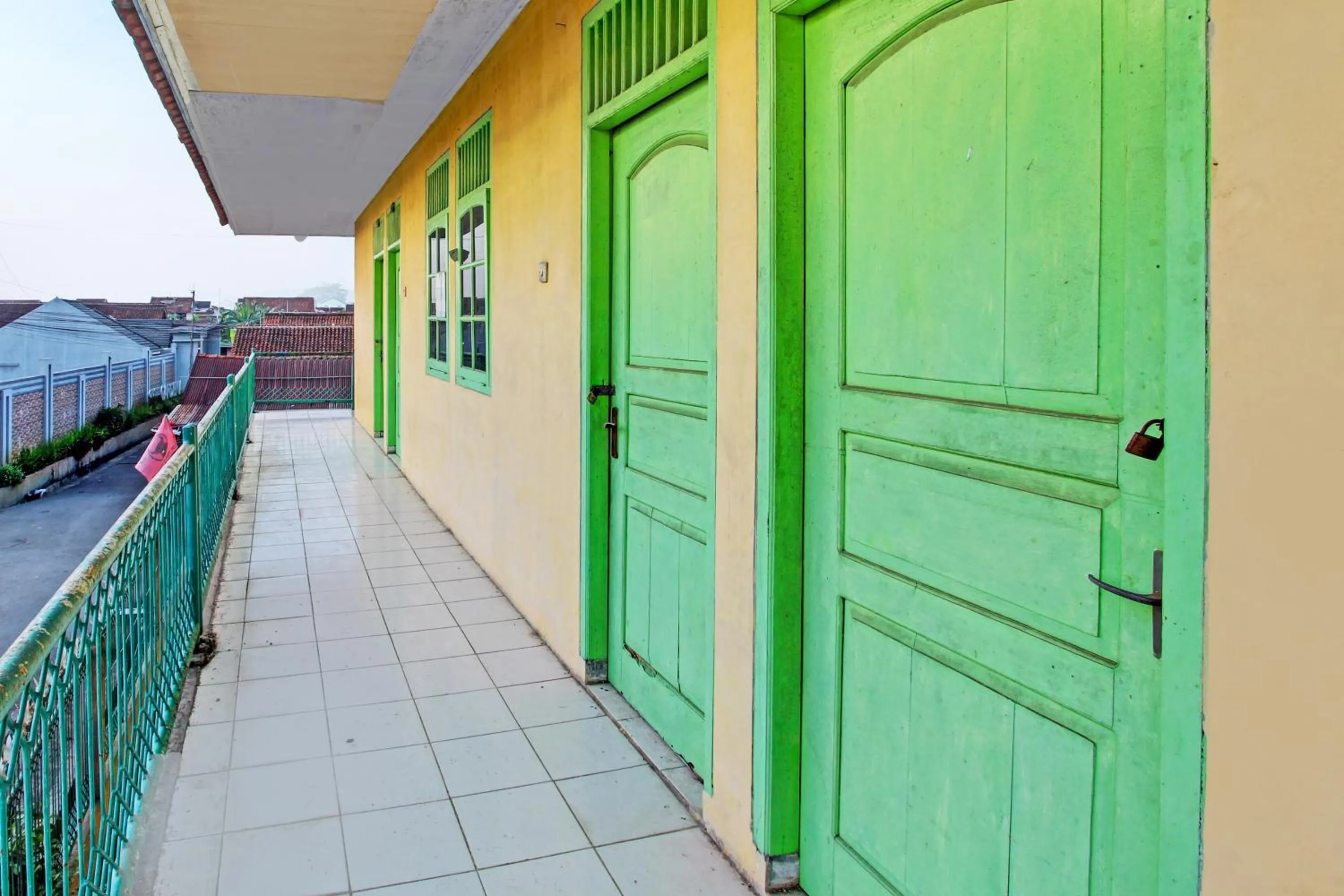 Lobby or reception in Hotel O Juan Guest House