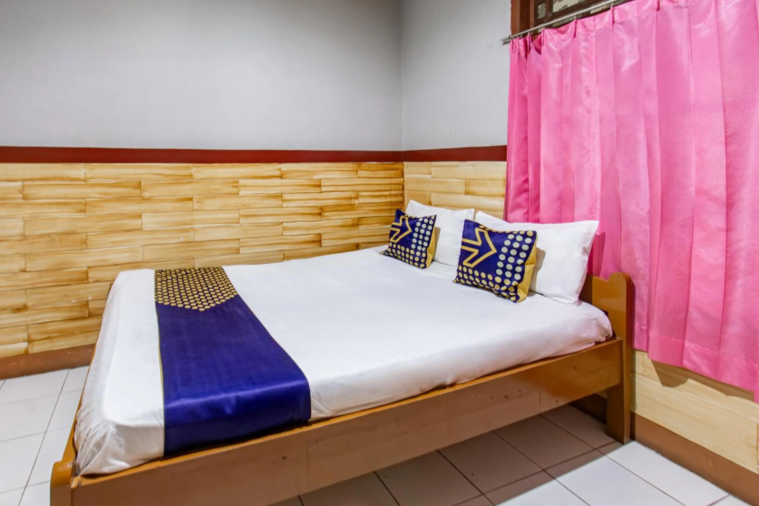 Bedroom, Bed in Hotel O De Lanang Homestay Near Masjid Janapria