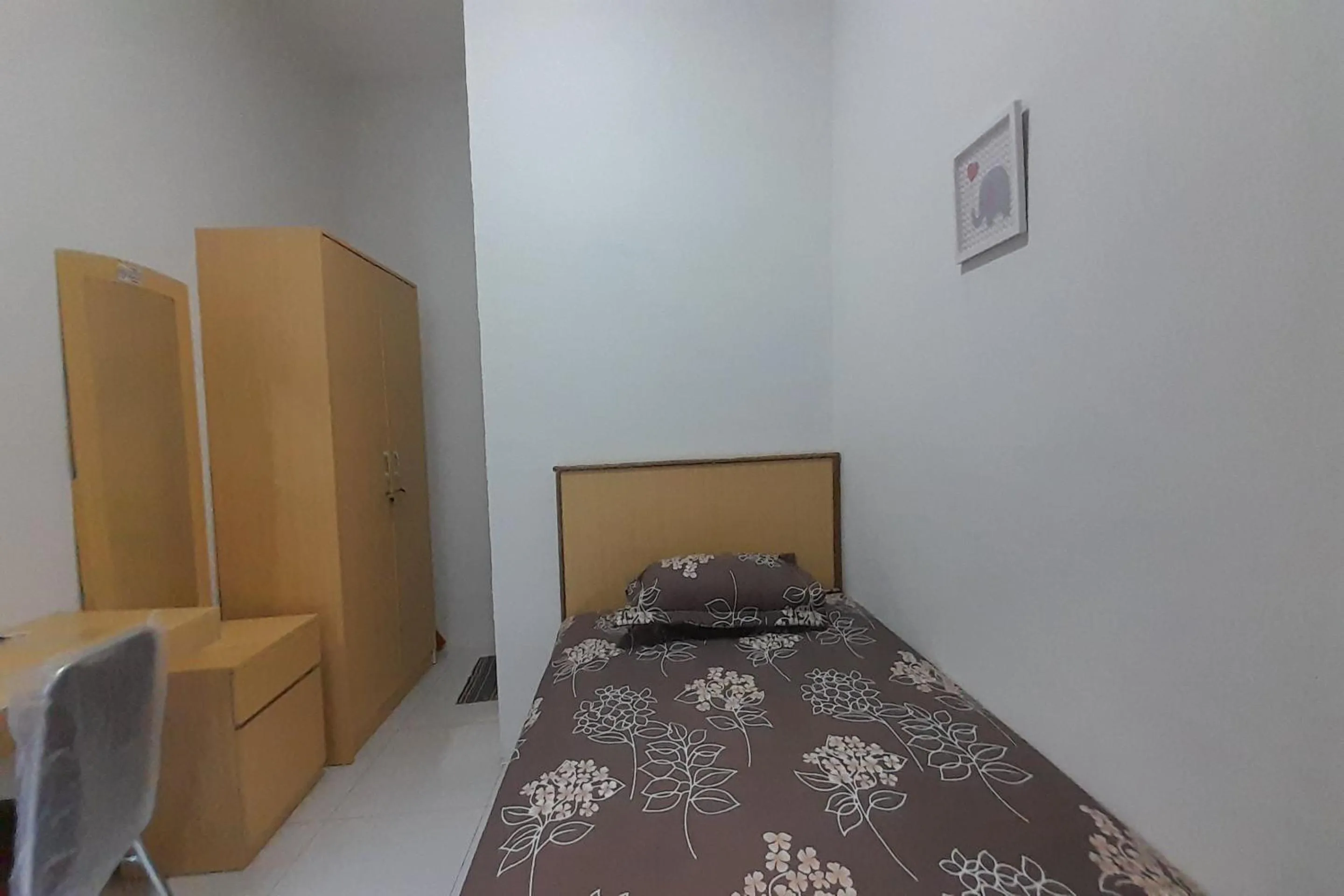 Bedroom, Bed in Hotel O Kamboja Homestay Syariah