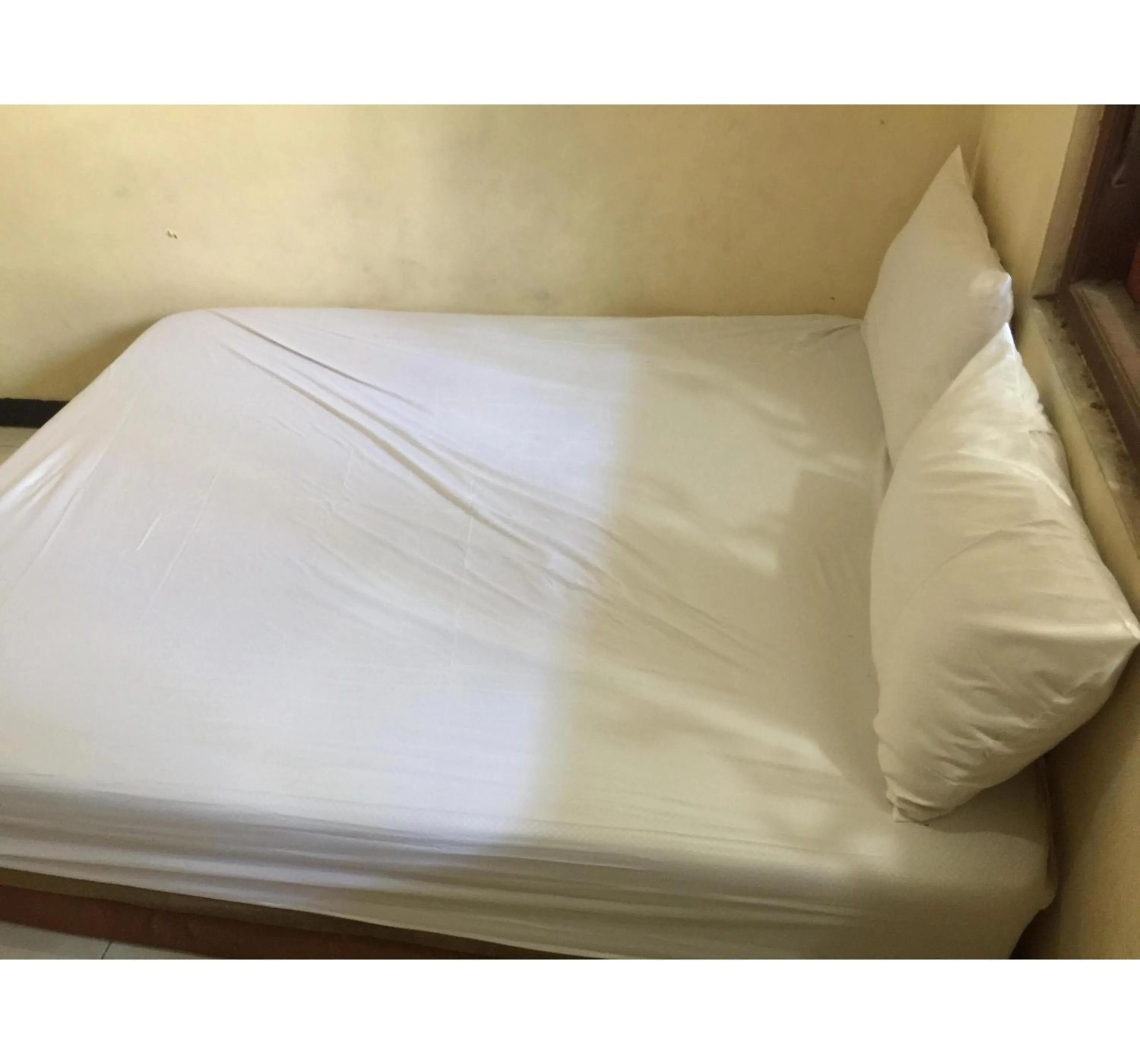 Bedroom, Bed in Hotel O Homestay Puri Indah SyariahNearBandara Internasional Juanda