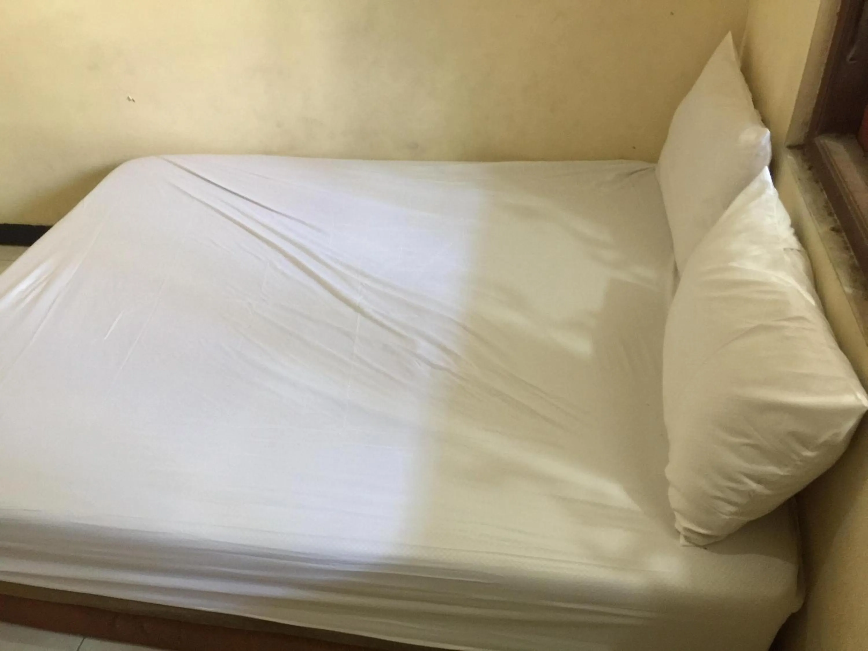 Bedroom, Bed in Hotel O Homestay Puri Indah SyariahNearBandara Internasional Juanda