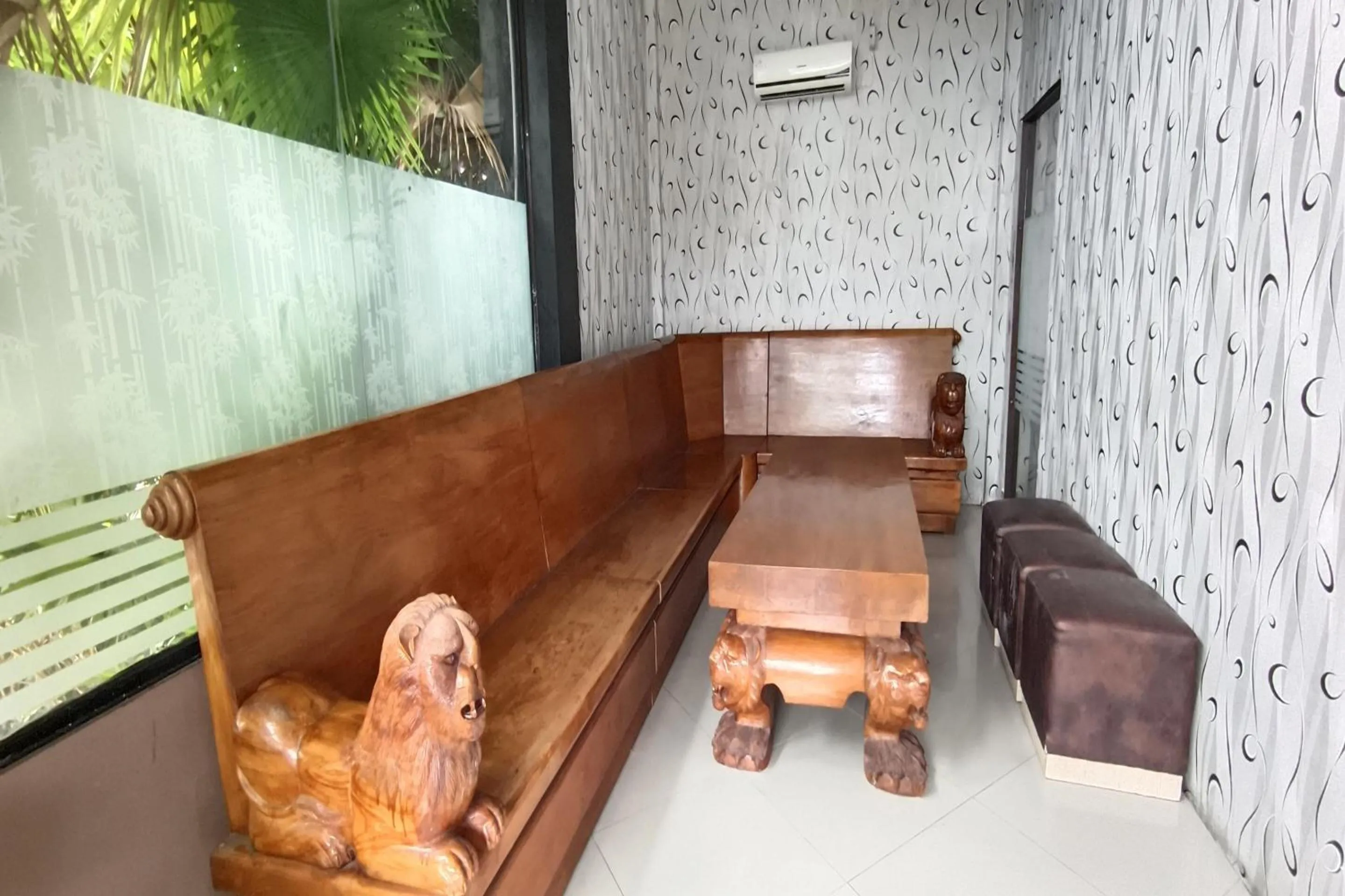 Lobby or reception in Hotel O Umbuy Homestay NearKetupat Kandangan Haji Irus