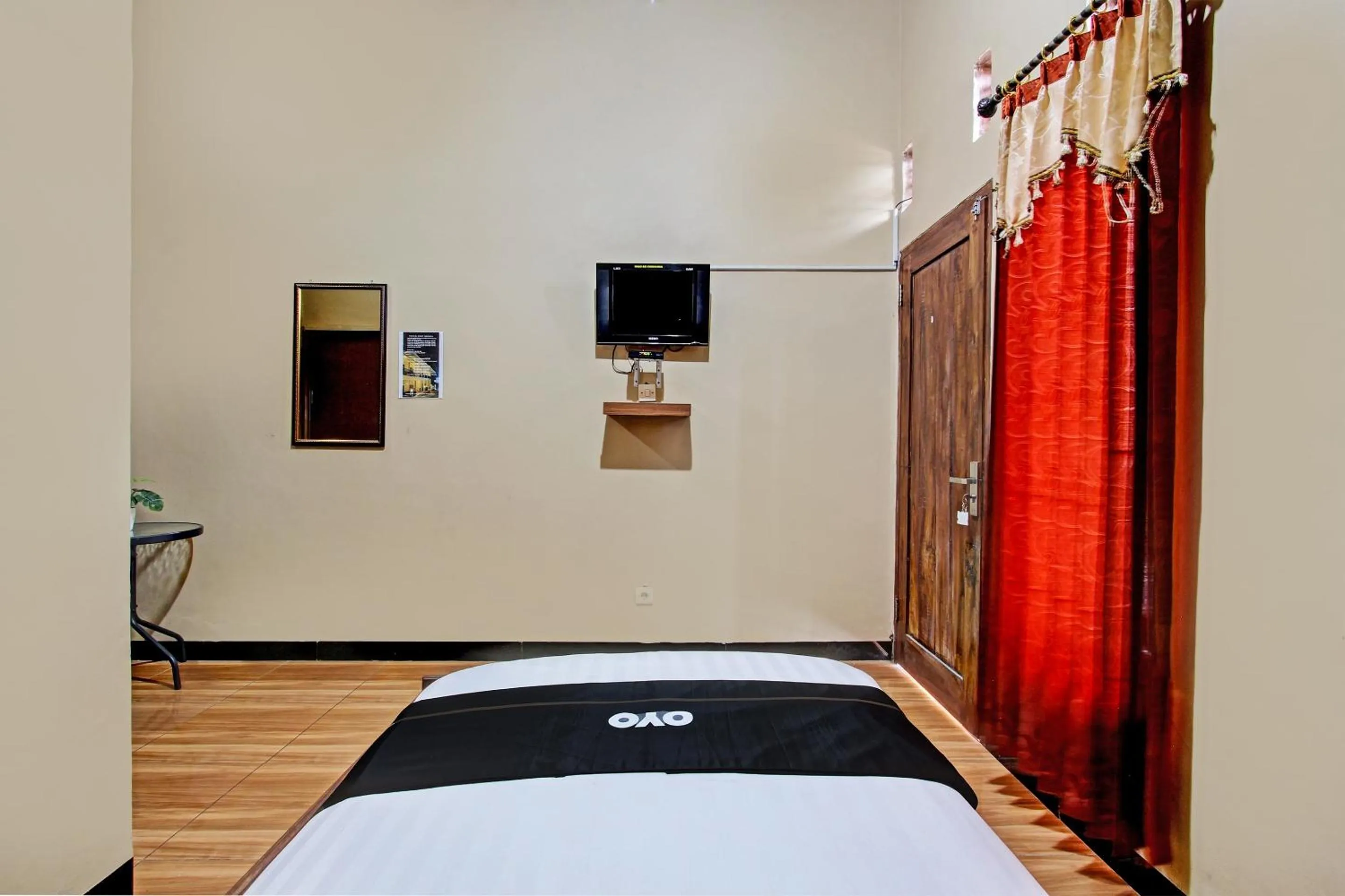 Bedroom, Bed in Capital O 93533 Griya Denok