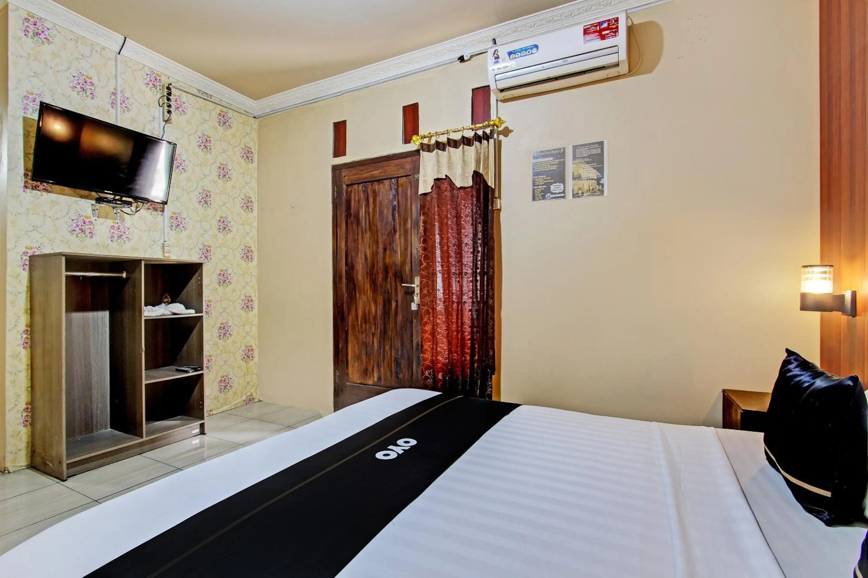 Bedroom, Bed in Capital O 93533 Griya Denok