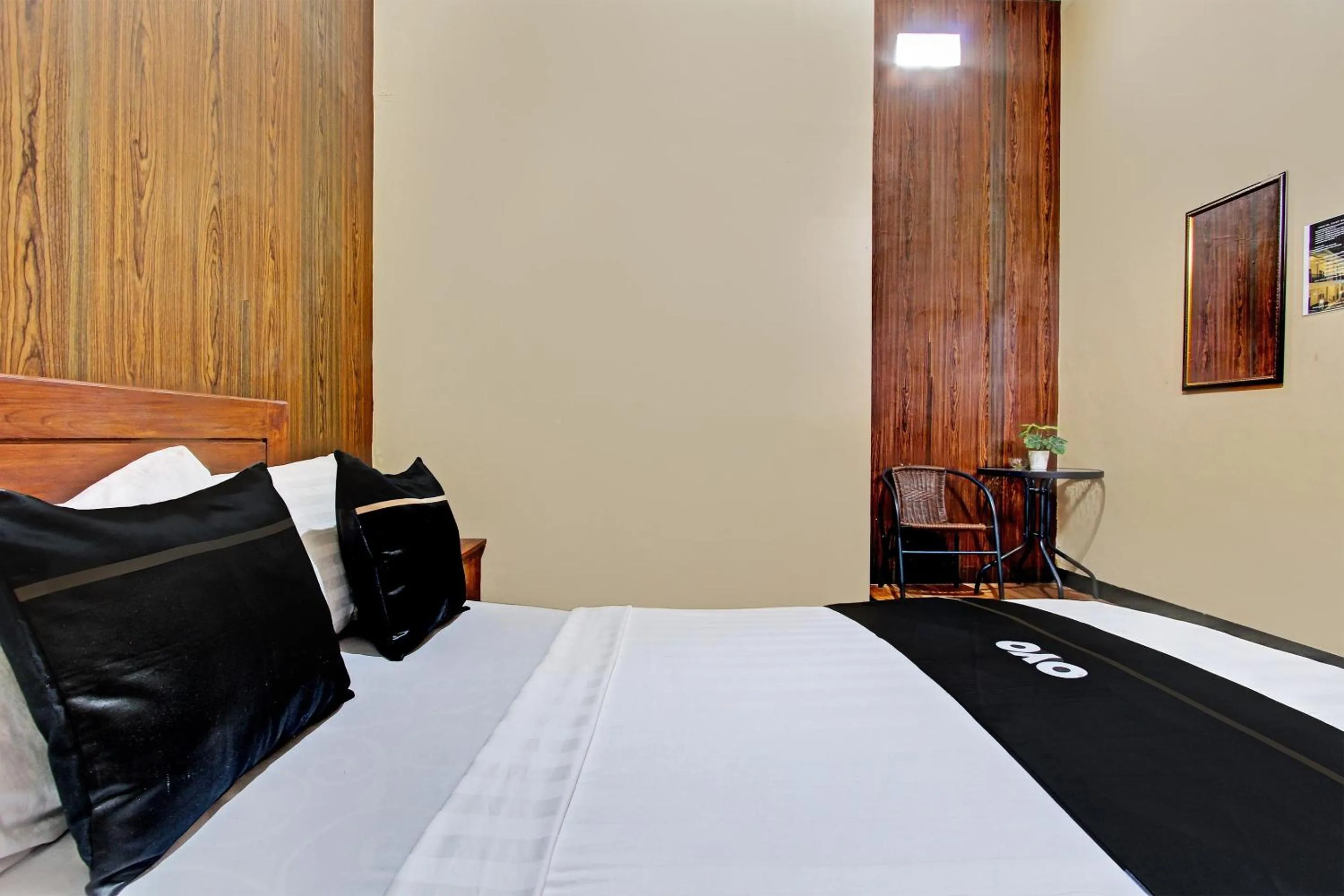 Bedroom, Bed in Capital O 93533 Griya Denok