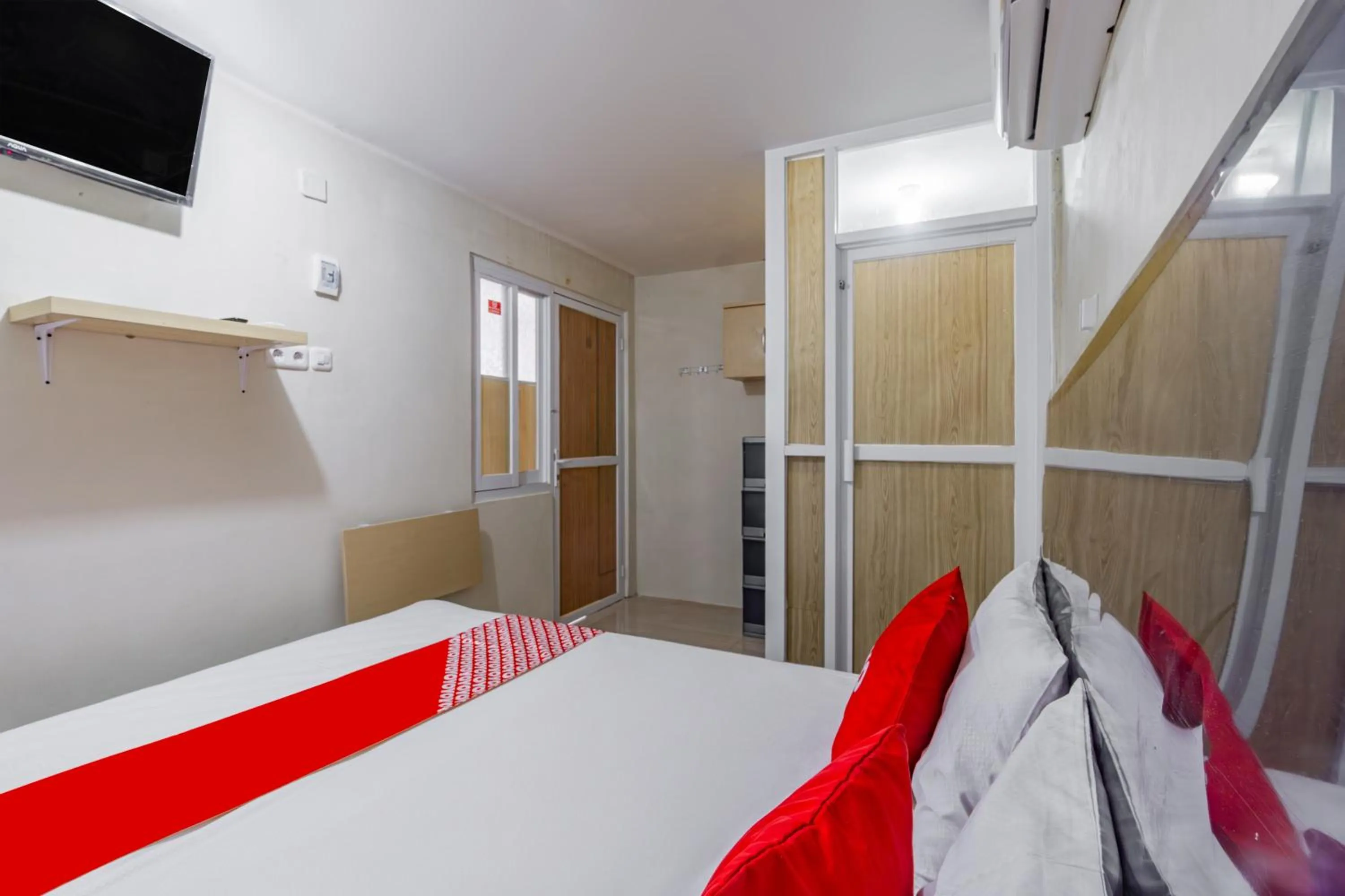 Bedroom in OYO 93526 Homely Syariah