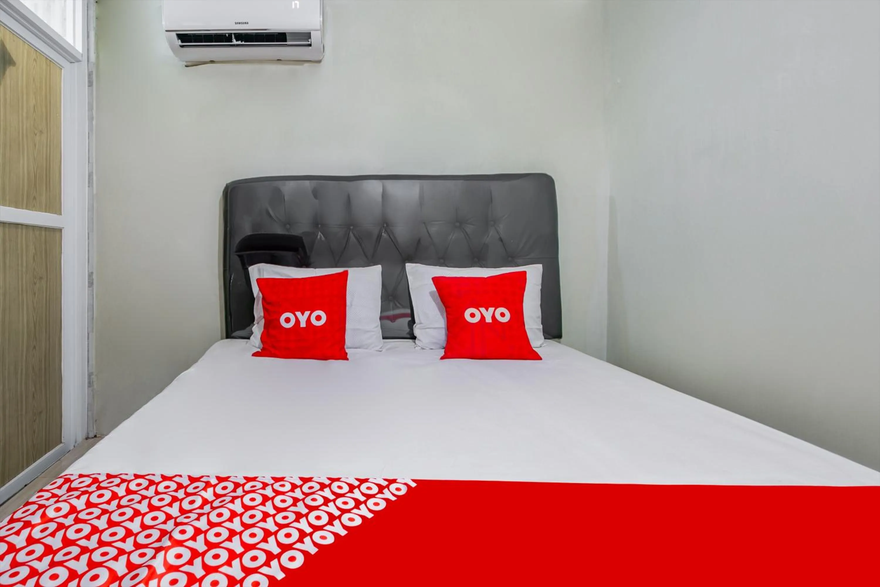 Bedroom in OYO 93526 Homely Syariah