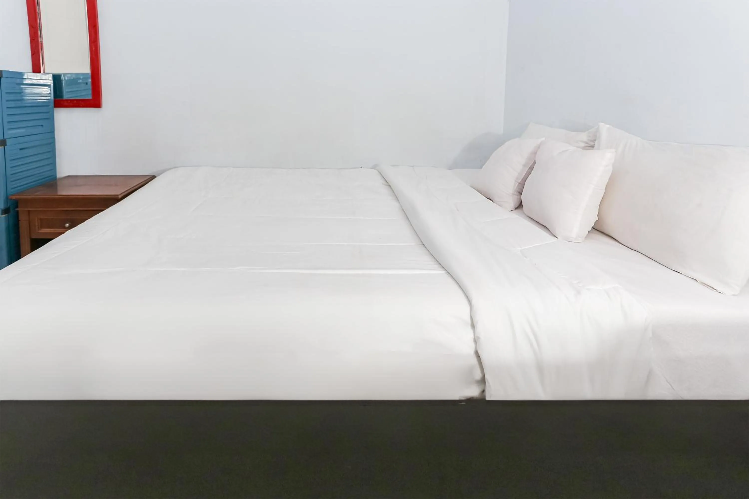 Bedroom in SPOT ON 93515 Pulo Gebang Guest House