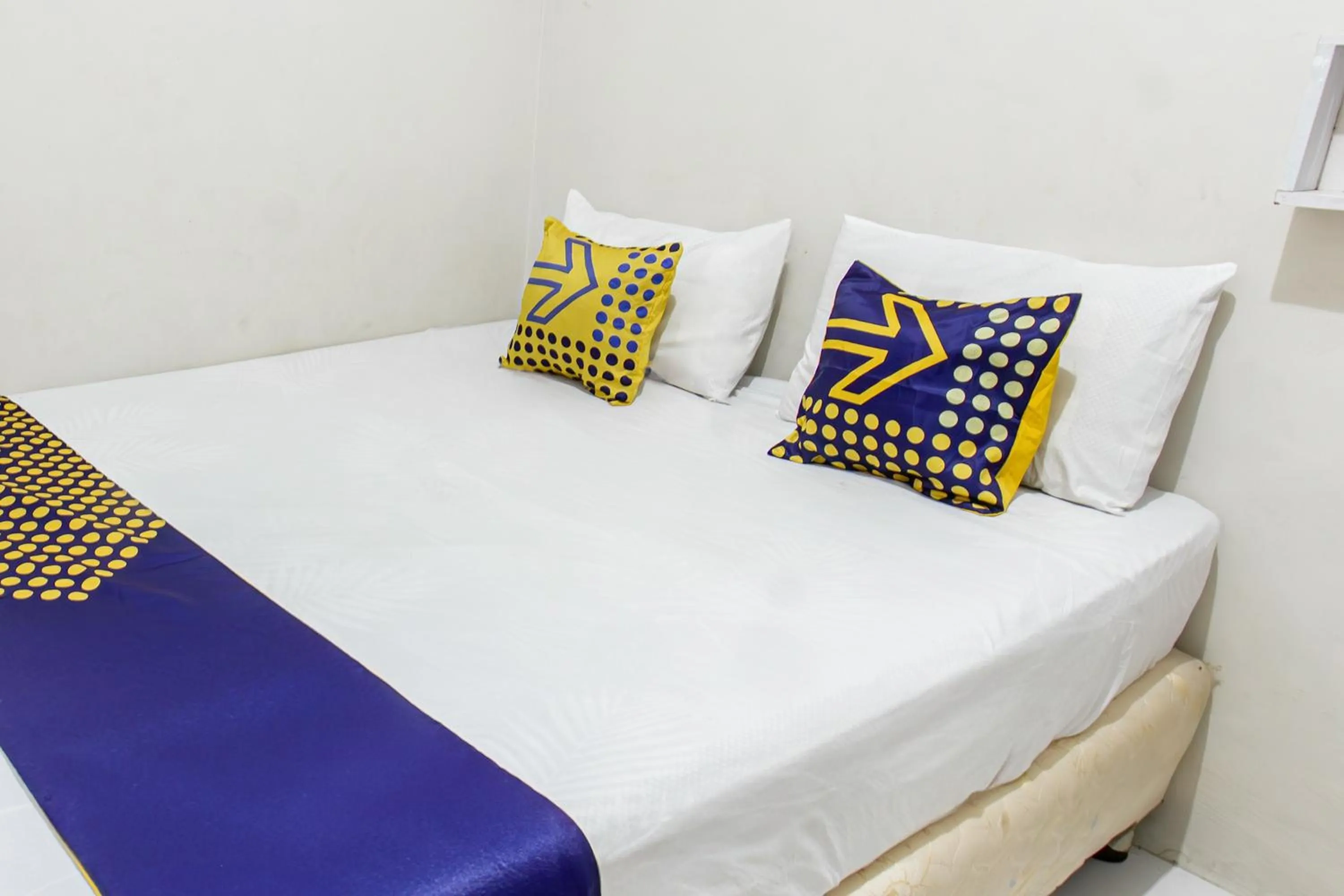 Bedroom, Bed in Hotel O Penginapan Melati Tanjung Near Kantor Pengamat Pengairan Tanjung