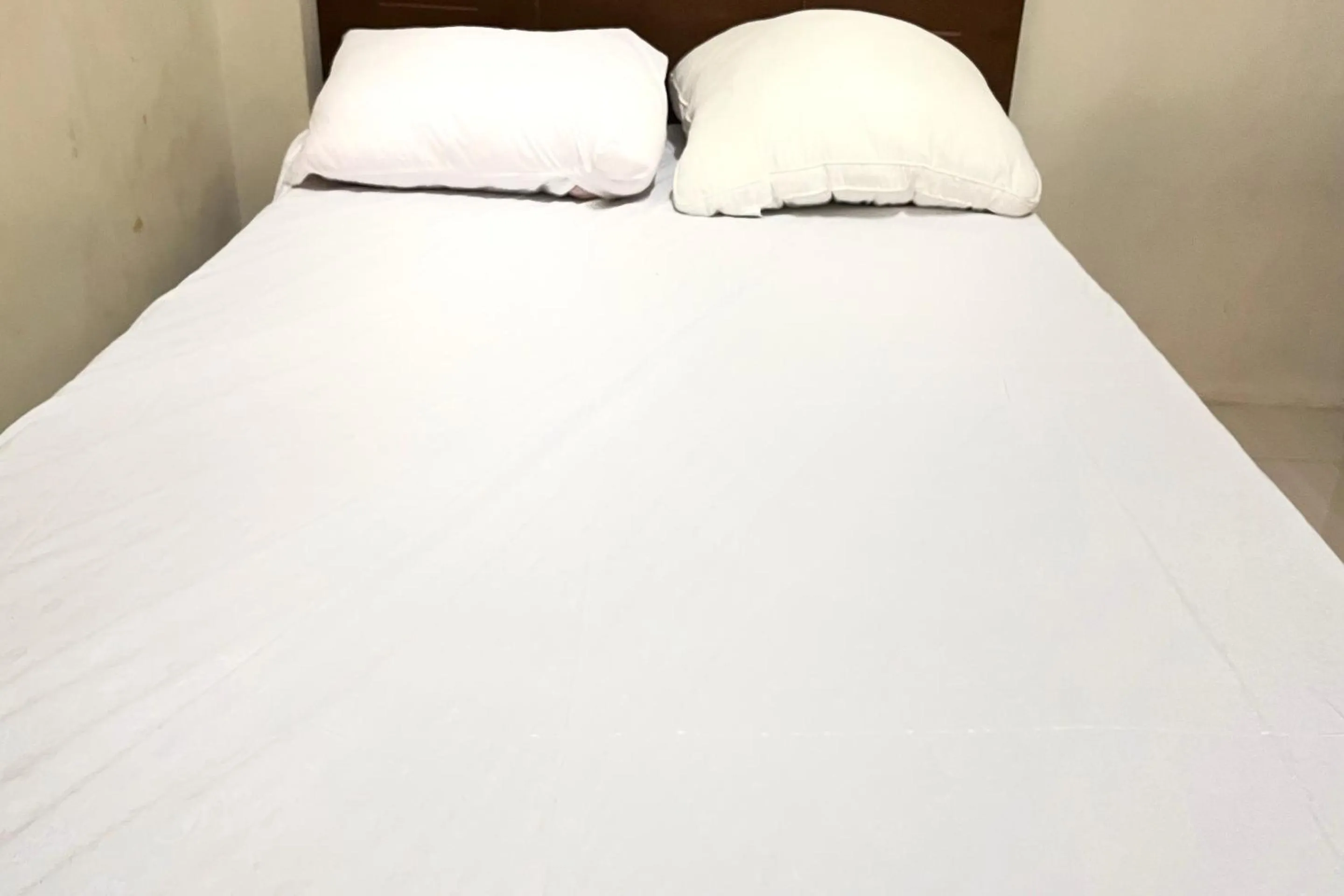 Bedroom, Bed in Hotel O Penginapan Laras PaminggirNearPesona Alam Seafood Pink Mira