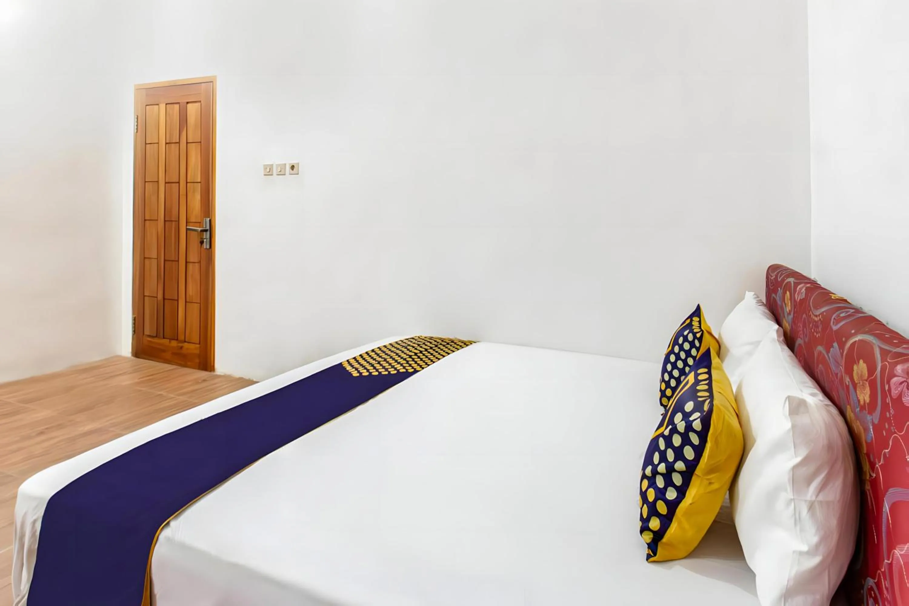 Bedroom, Bed in Hotel O Kebun Manis Homestay Near Lapangan Bola Volly Batu Kumbung