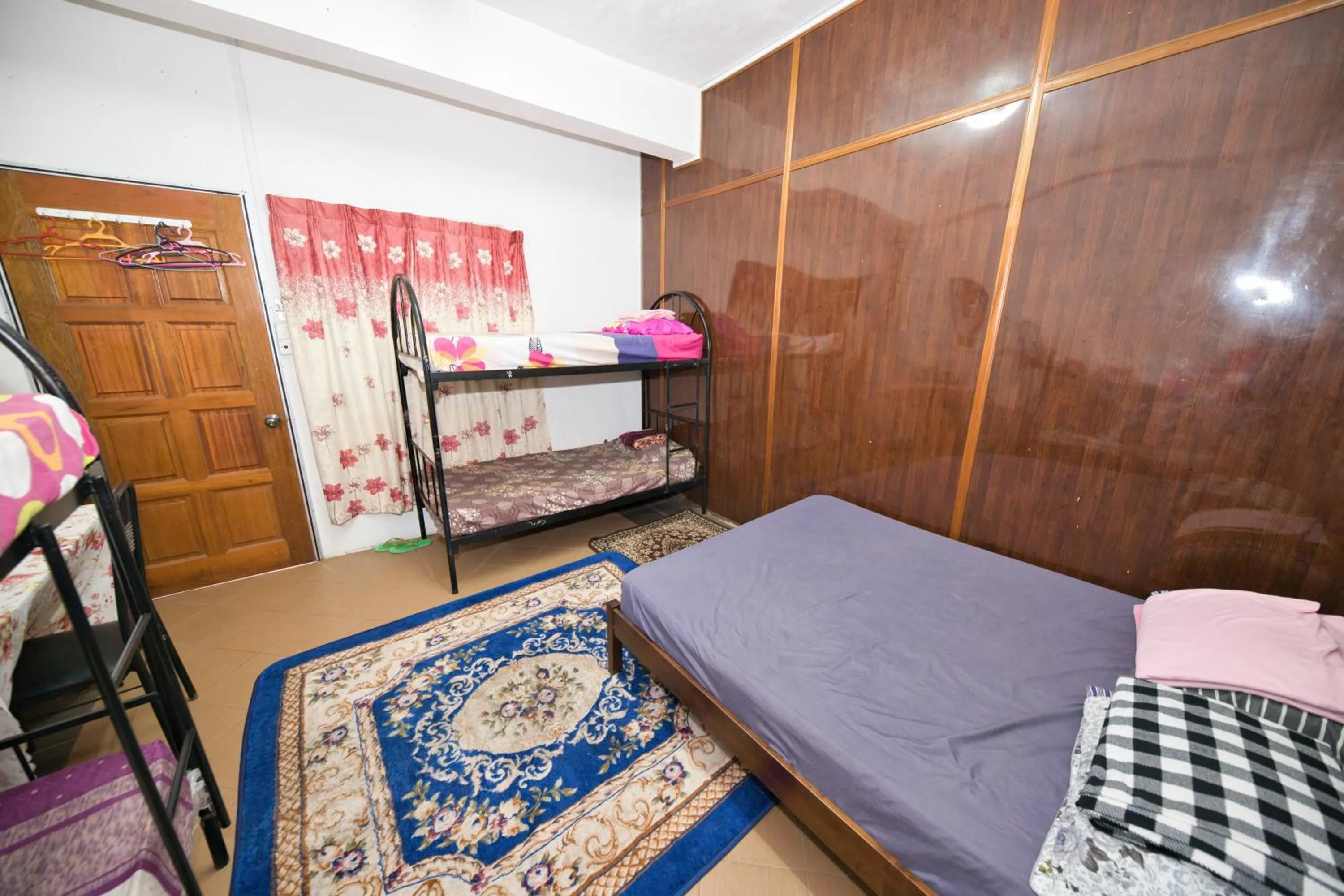 Bedroom in OYO 90915 Ilham Villa