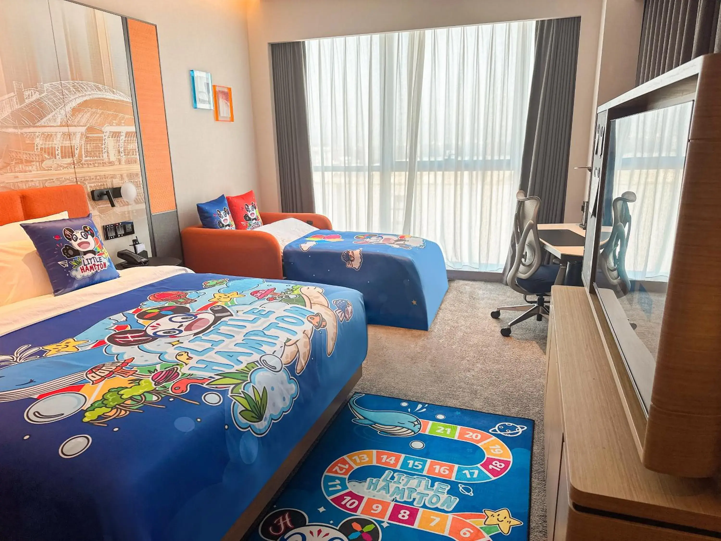 Photo of the whole room, Bed in Hampton by Hilton Guangzhou Renhe Baiyun Airport-Free Shuttle Bus During The Canton Fair Photo of the whole room, Bed in Hampton by Hilton Guangzhou Renhe Baiyun Airport-Free Shuttle Bus During The Canton Fair