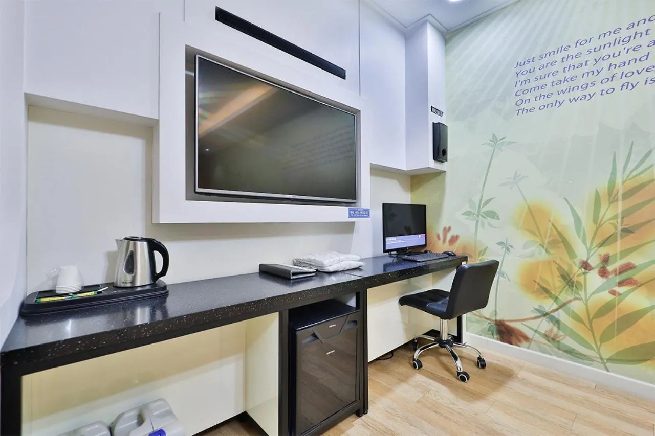 Area and facilities in G&G Hotel