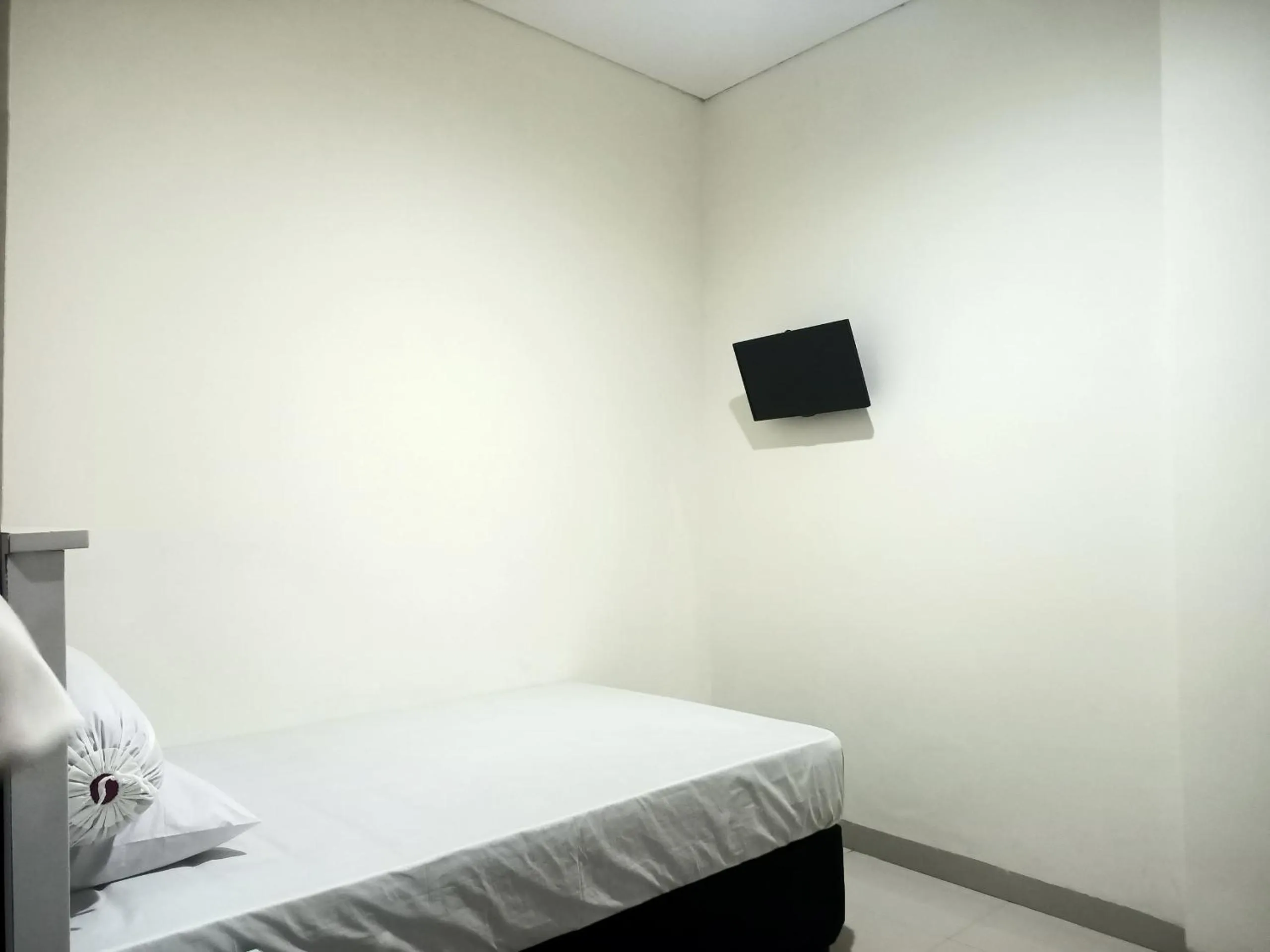 Bedroom, Bed in Hotel O Millow Kost Near Gedung Rektorat IAIN PAREPARE