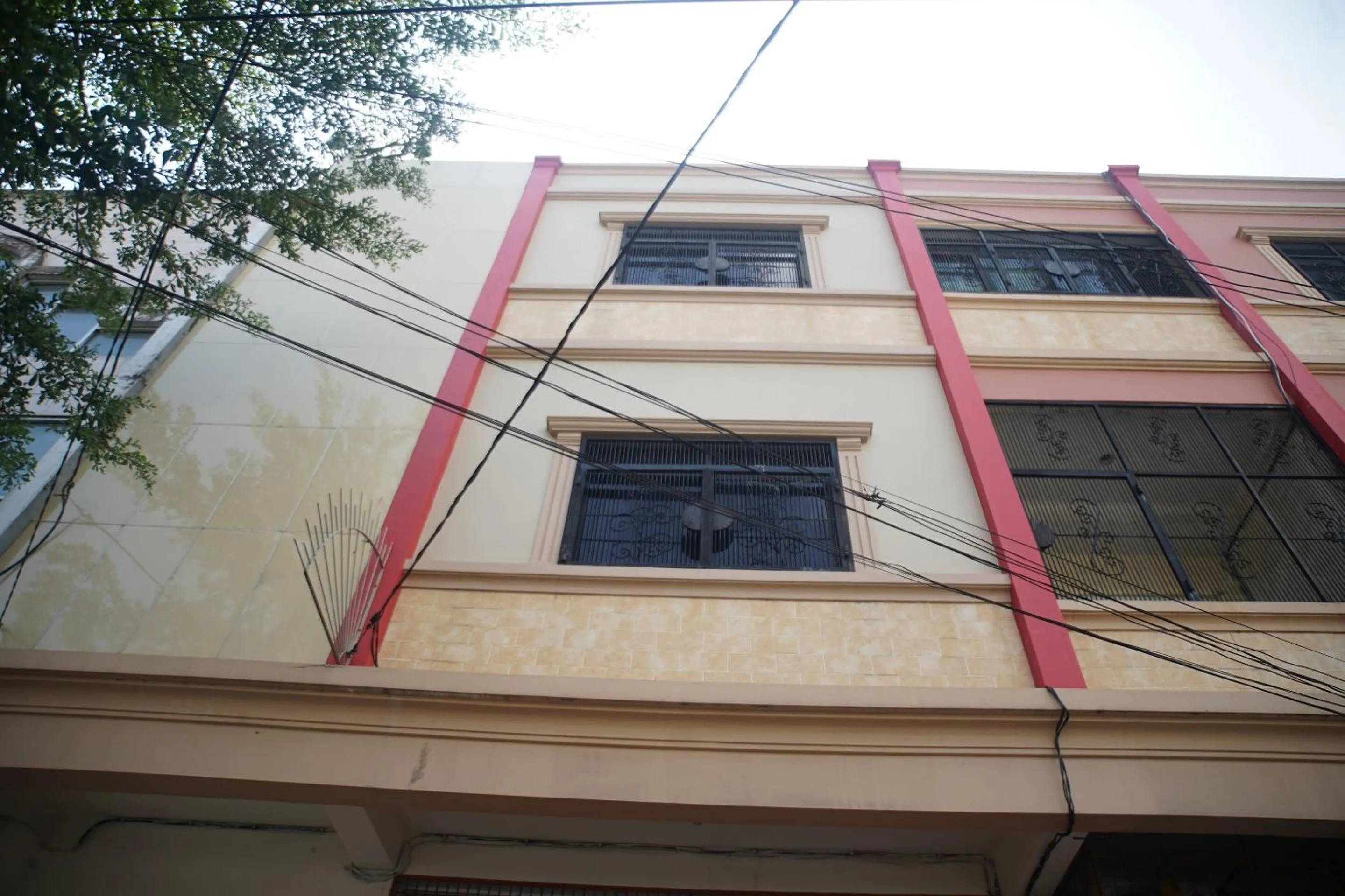Facade/entrance in Hotel O Millow Kost Near Gedung Rektorat IAIN PAREPARE
