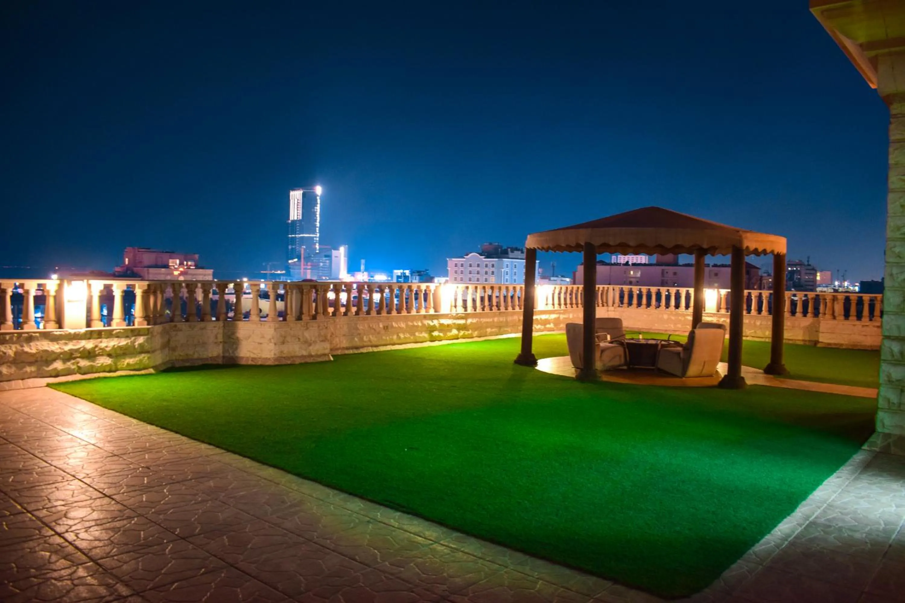 Arjan Qurtuba Served Apartments