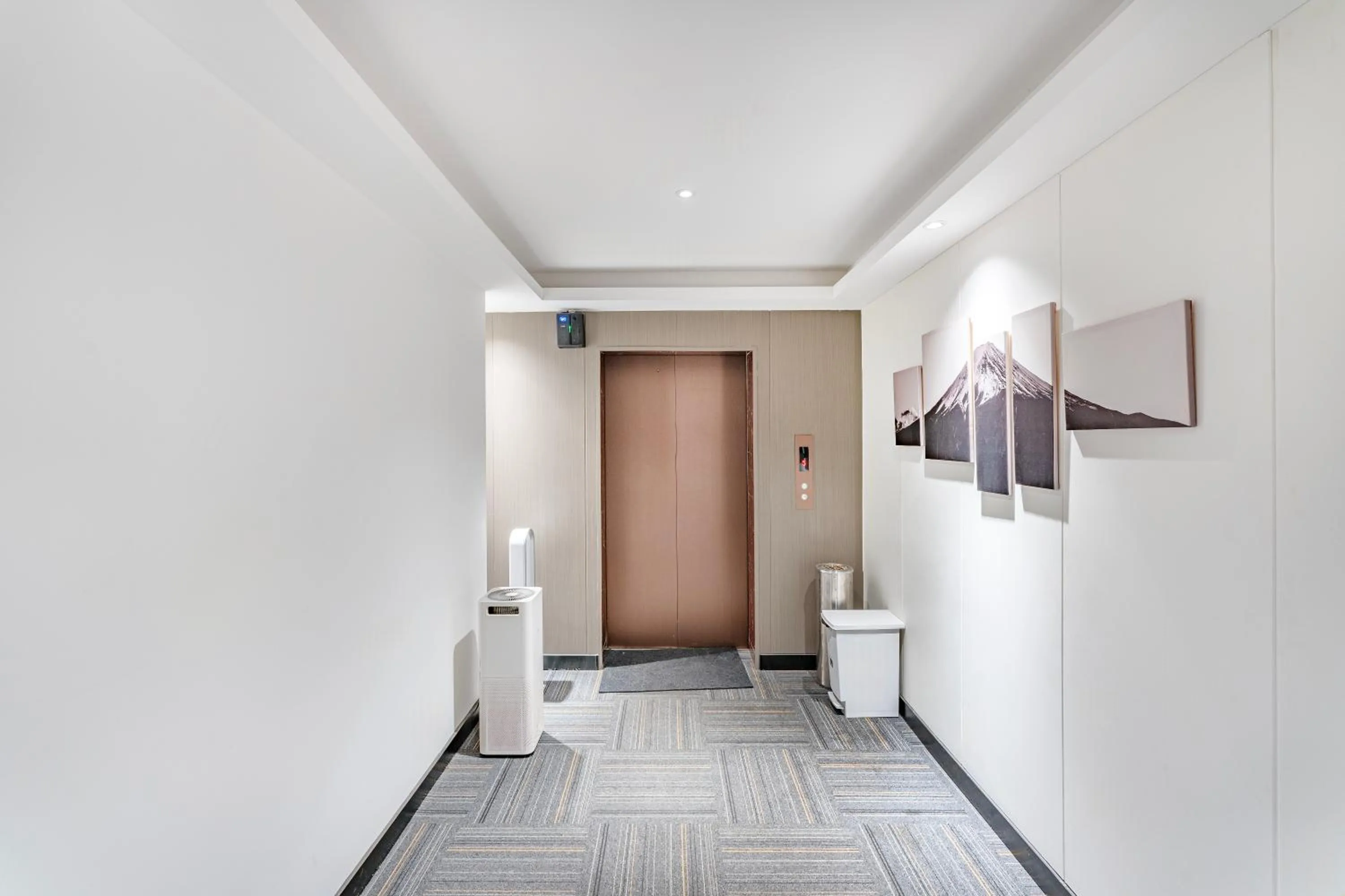 Boyue Miyazaki Hotel - Guangzhou Baiyun International Airport