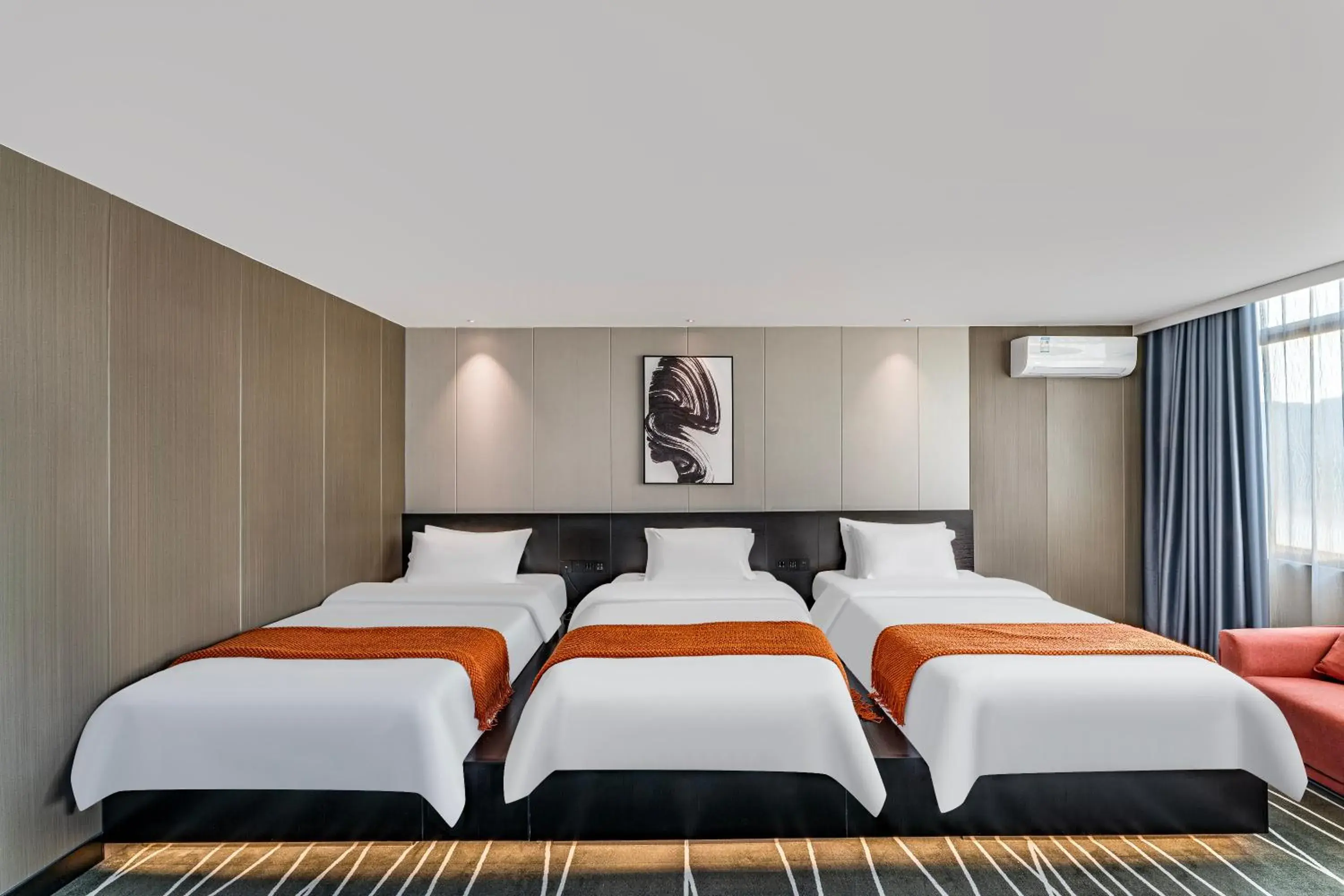 Triple Room with Bathroom in Boyue Miyazaki Hotel - Guangzhou Baiyun International Airport Triple Room with Bathroom in Boyue Miyazaki Hotel - Guangzhou Baiyun International Airport