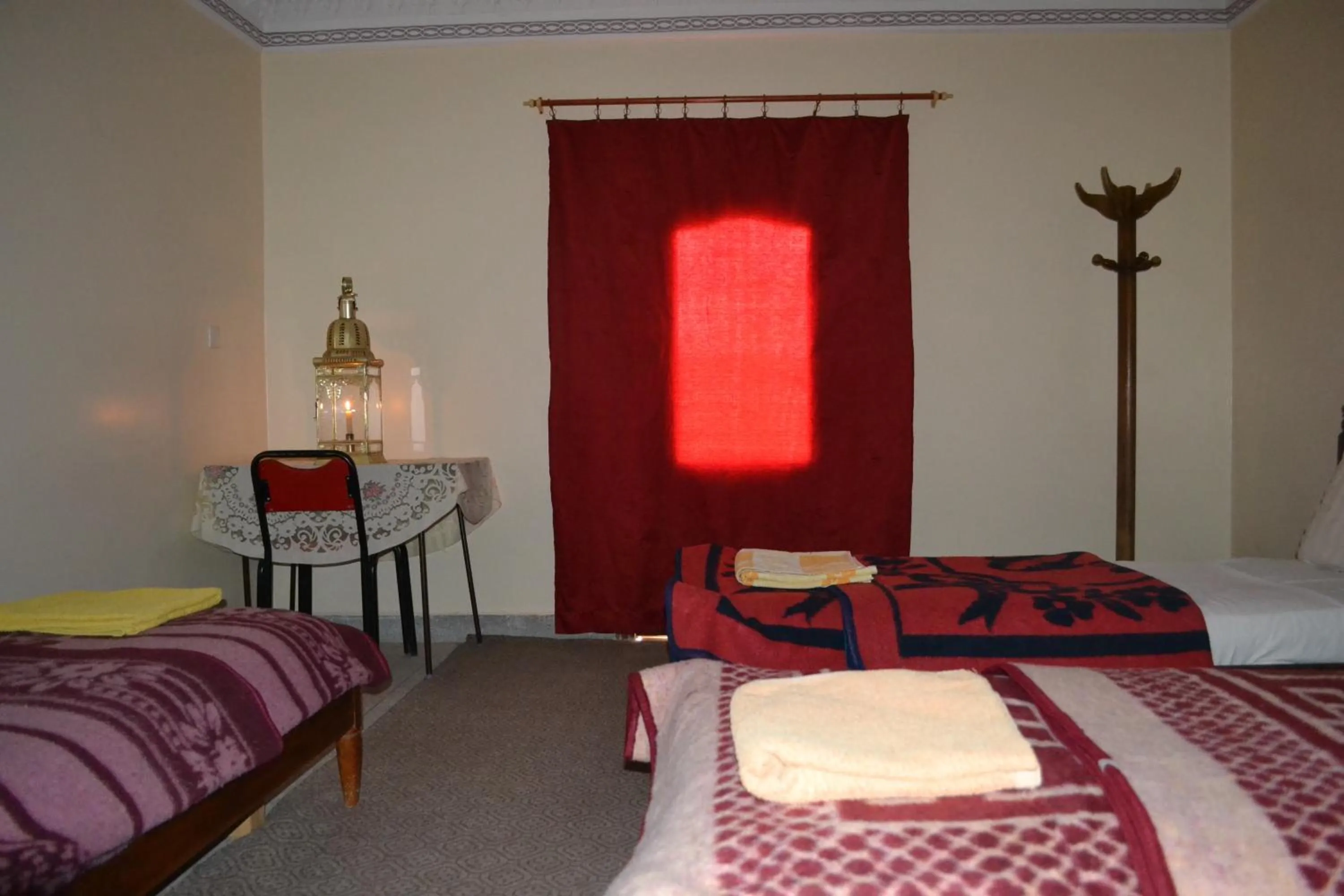 Bedroom, Bed in Hotel Almanader