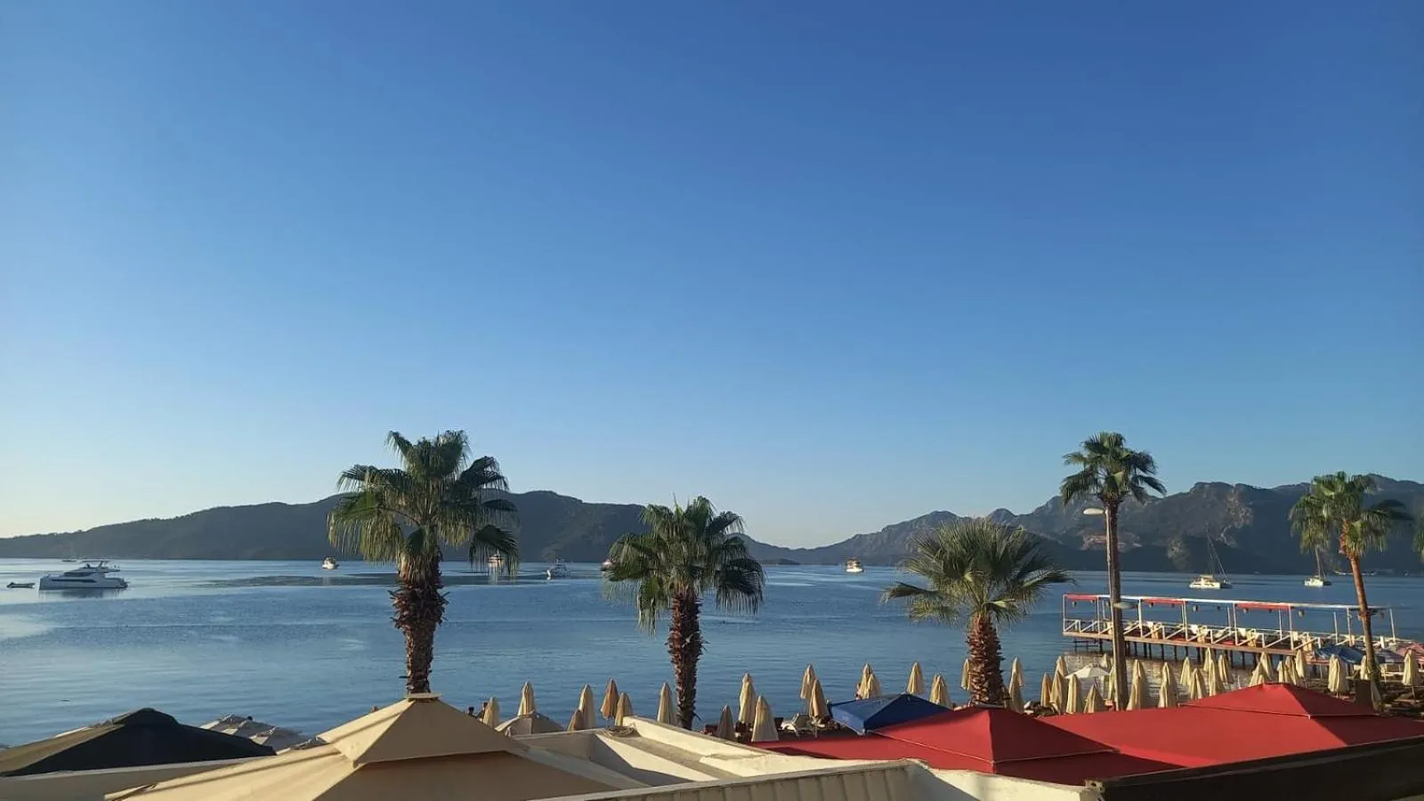 Double Room with Balcony and Sea View - single occupancy in La Vita - La Beiurut Hotel