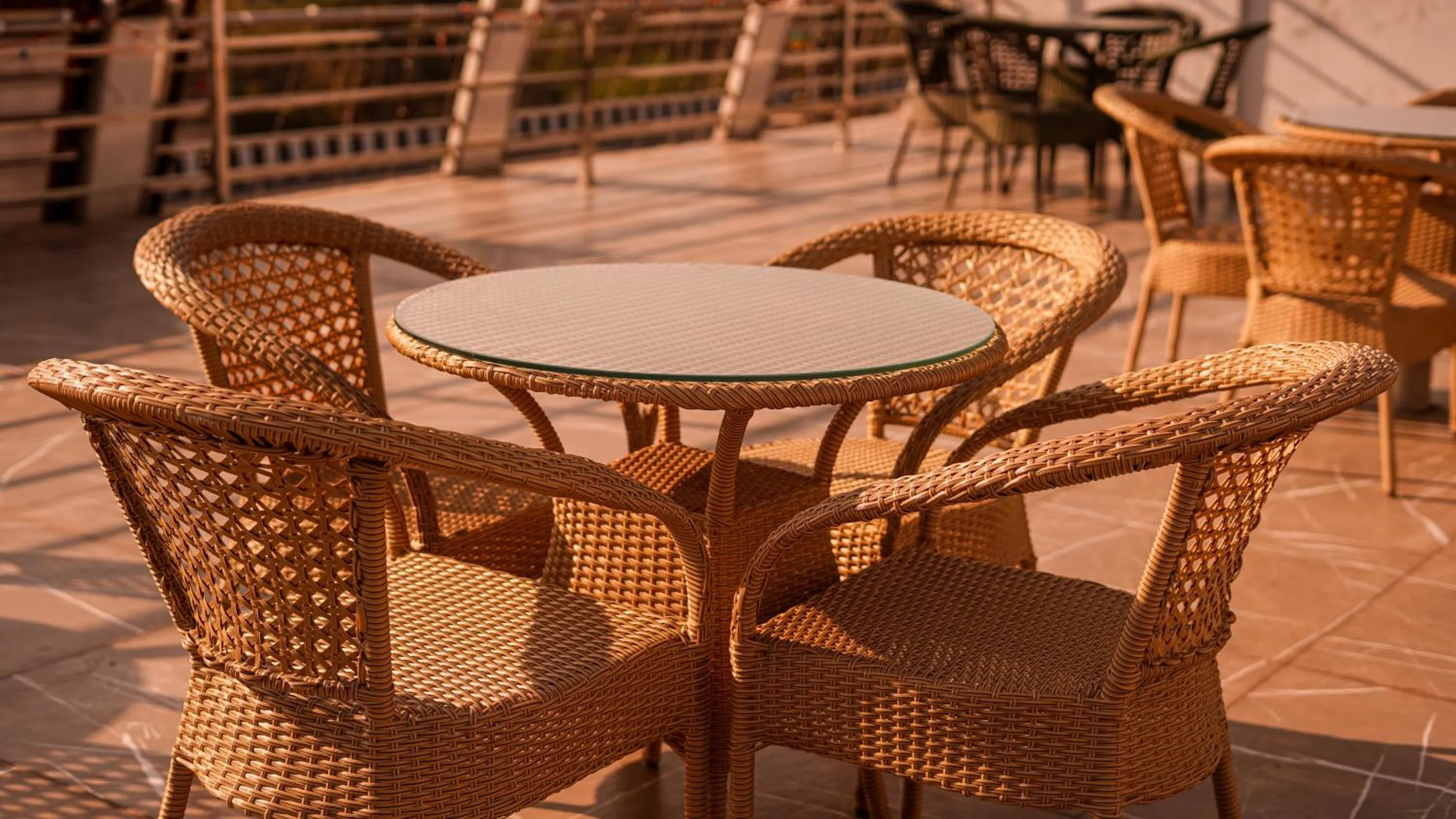 Restaurant/places to eat in Hotel Northwind Mohali