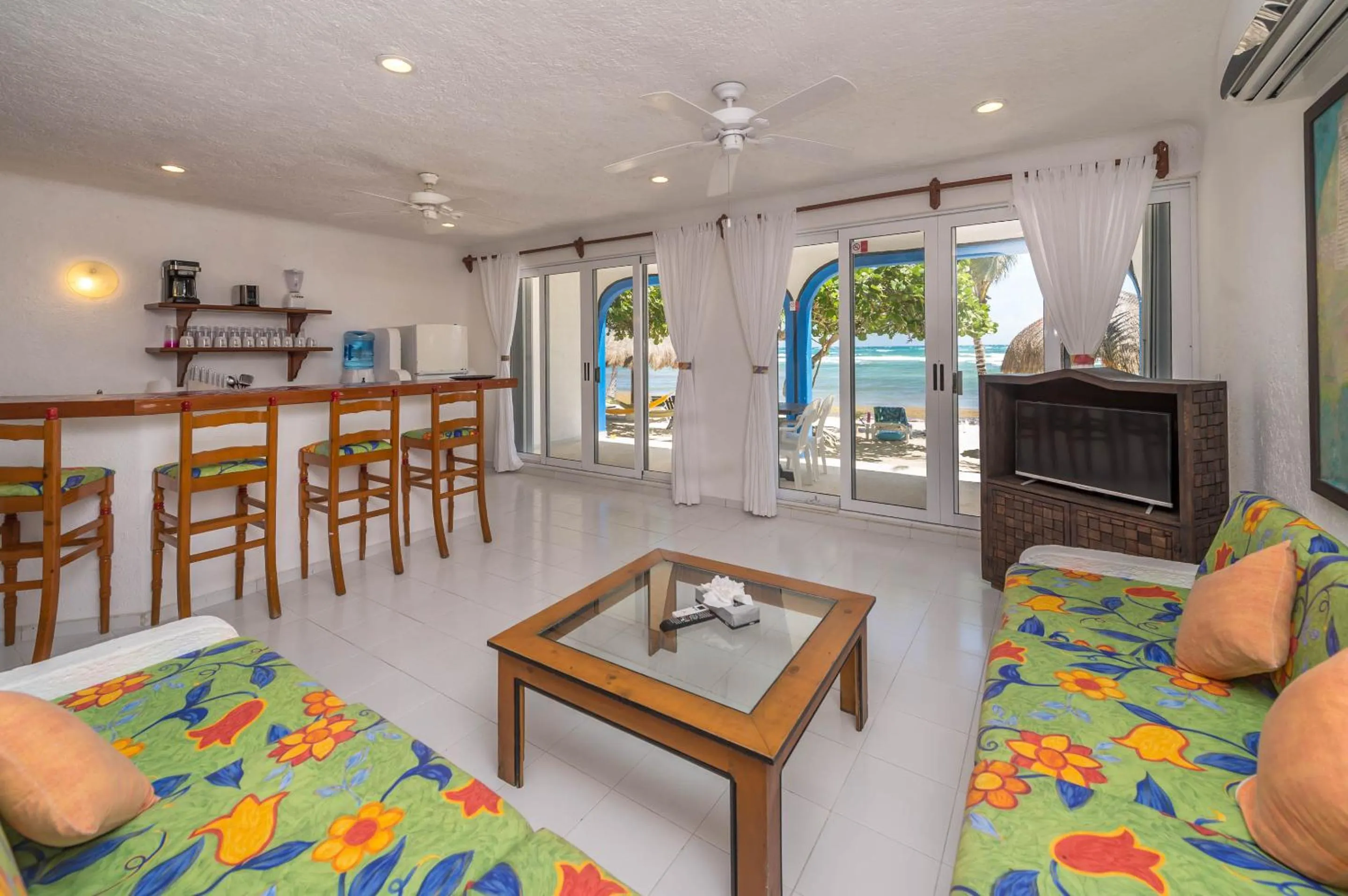 Patio in Del Sol Beachfront