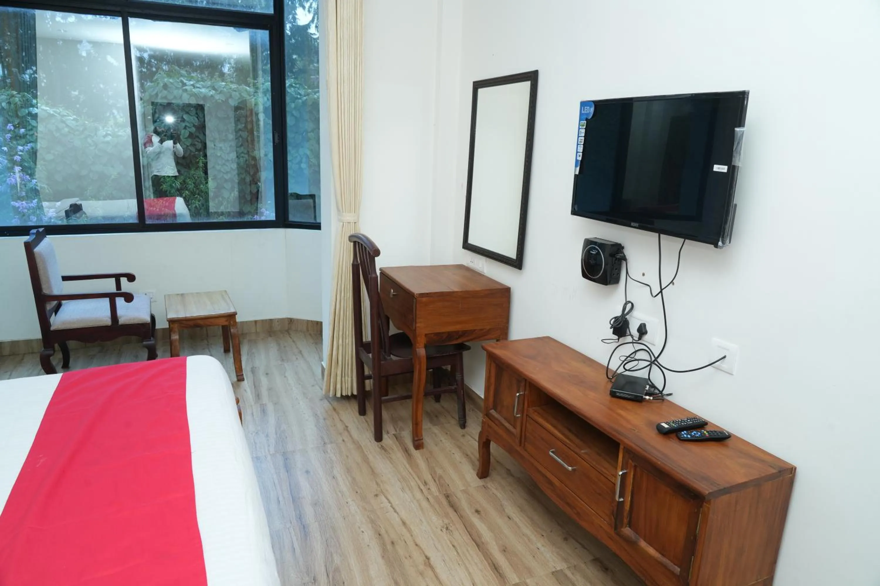 Vetrivel International by Brown Tree Resorts