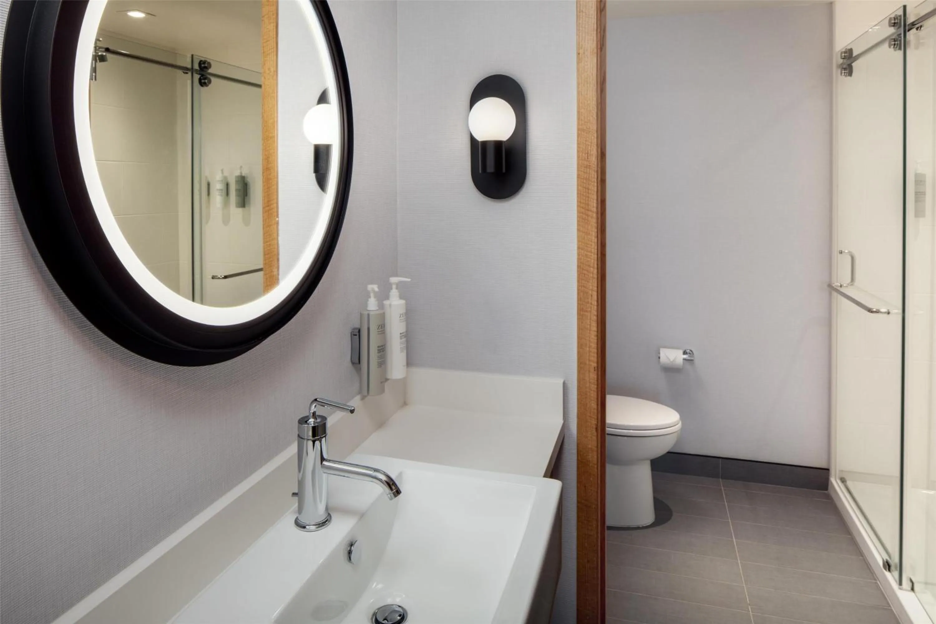 Toilet in Homewood Suites By Hilton Nashville Downtown The Gulch