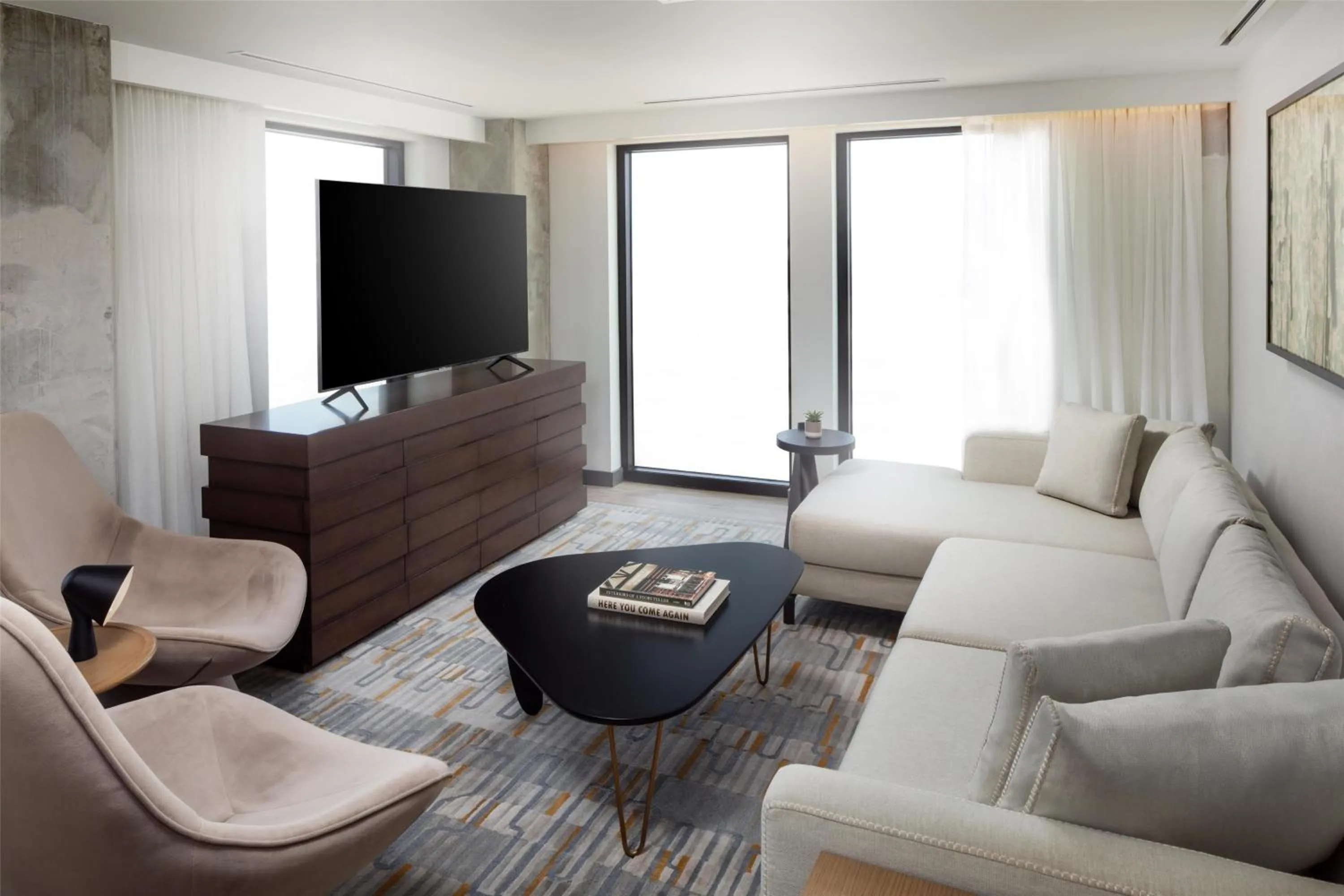 Living room in Canopy By Hilton Nashville Downtown The Gulch