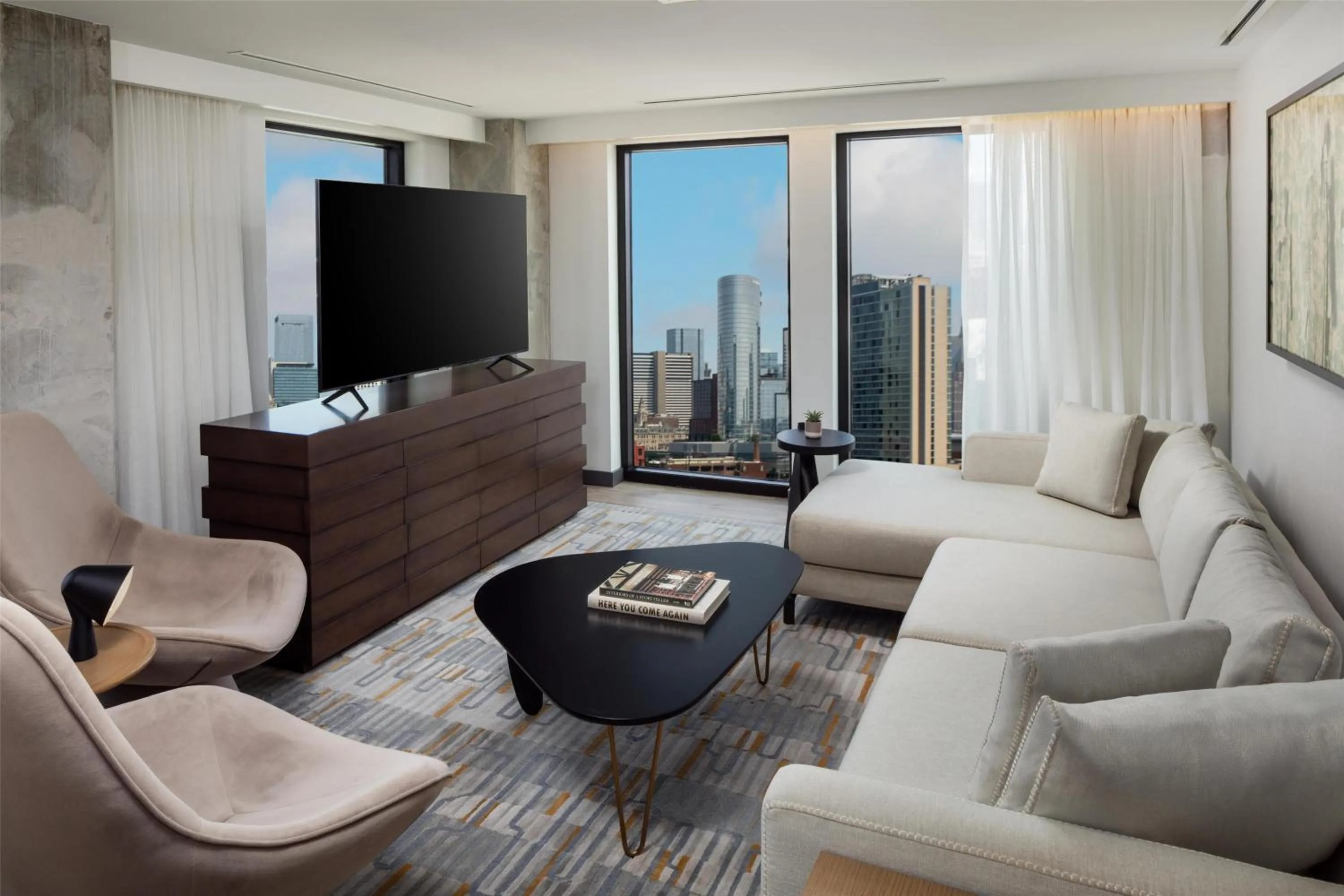 Living room in Canopy By Hilton Nashville Downtown The Gulch