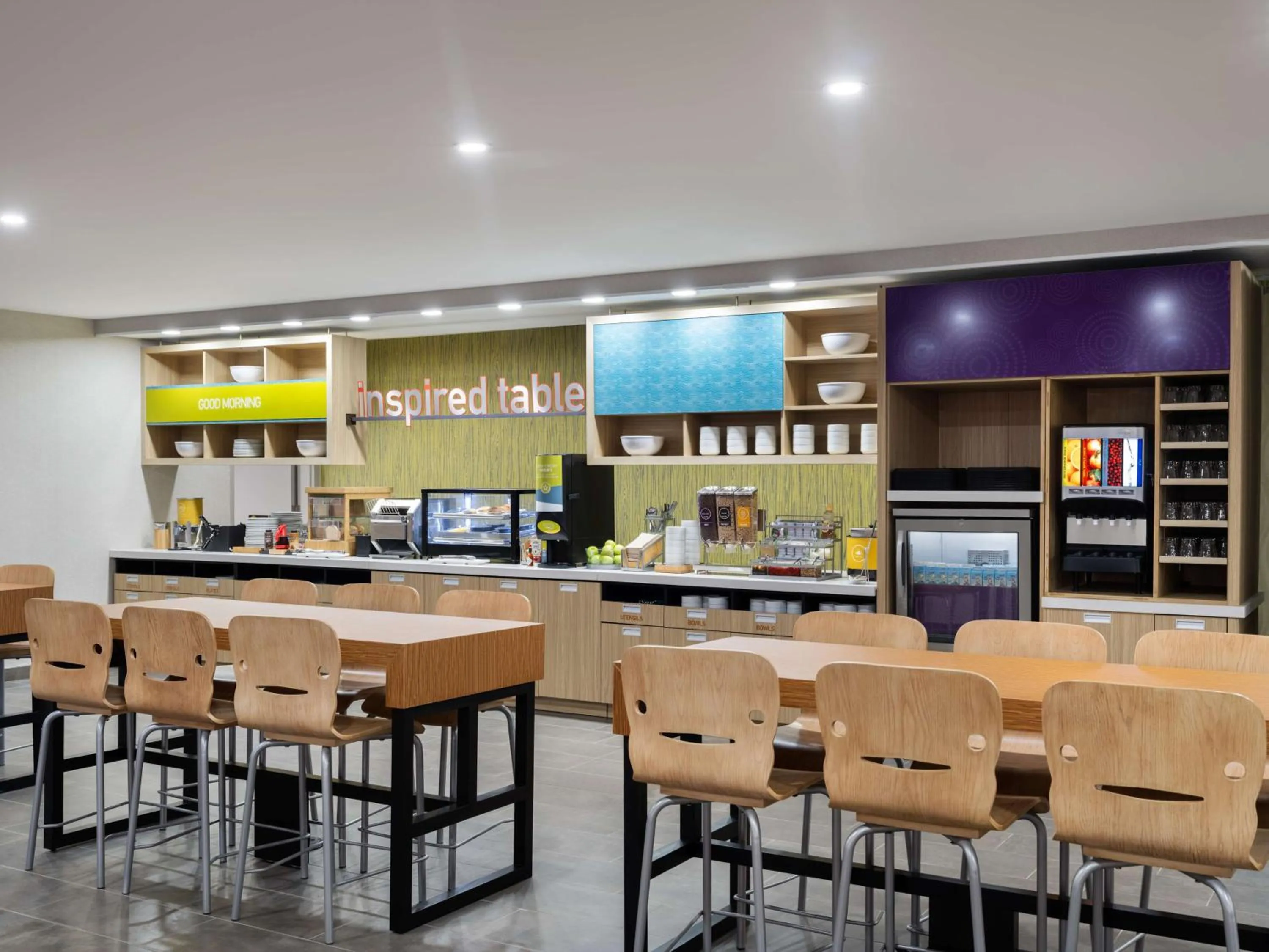 Breakfast in Home2 Suites By Hilton Brownsburg