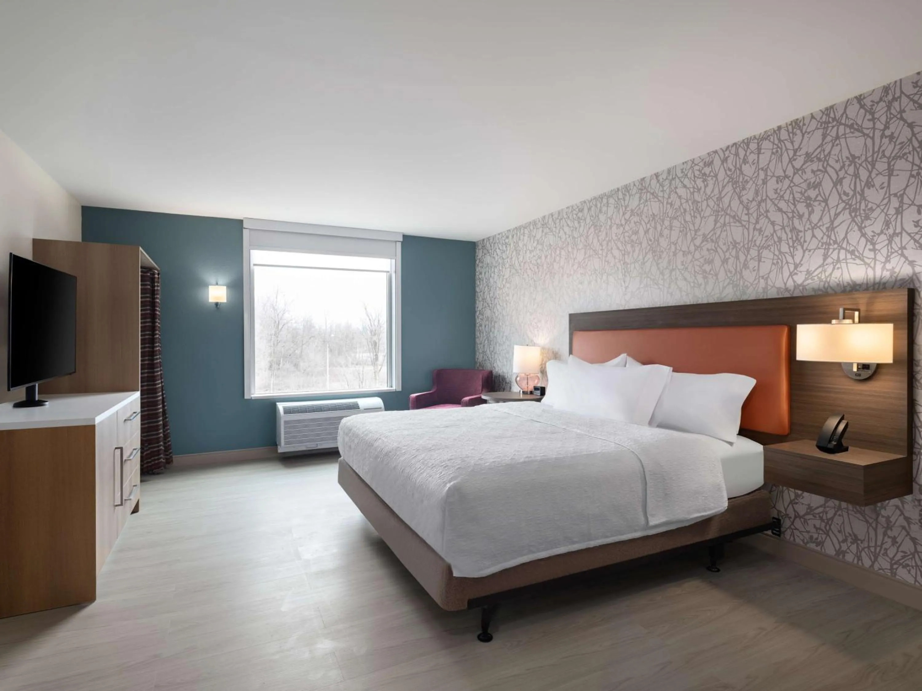 Bed in Home2 Suites By Hilton Brownsburg