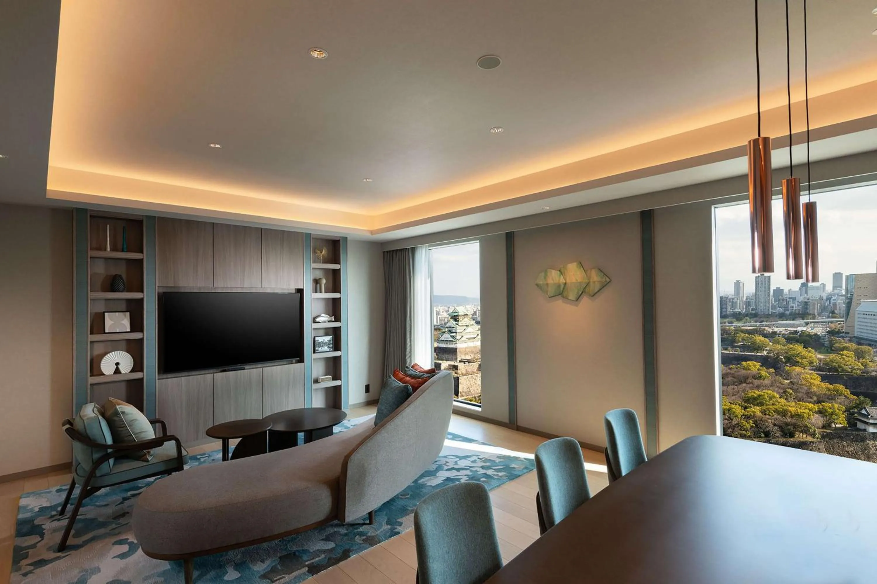 Living room in DoubleTree by Hilton Osaka Castle