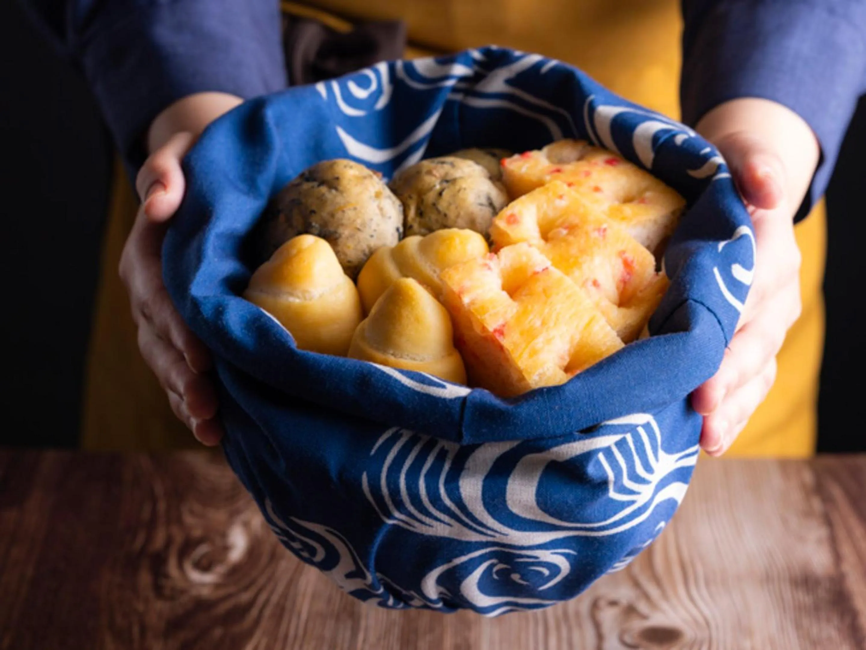 Restaurant/places to eat in DoubleTree by Hilton Osaka Castle