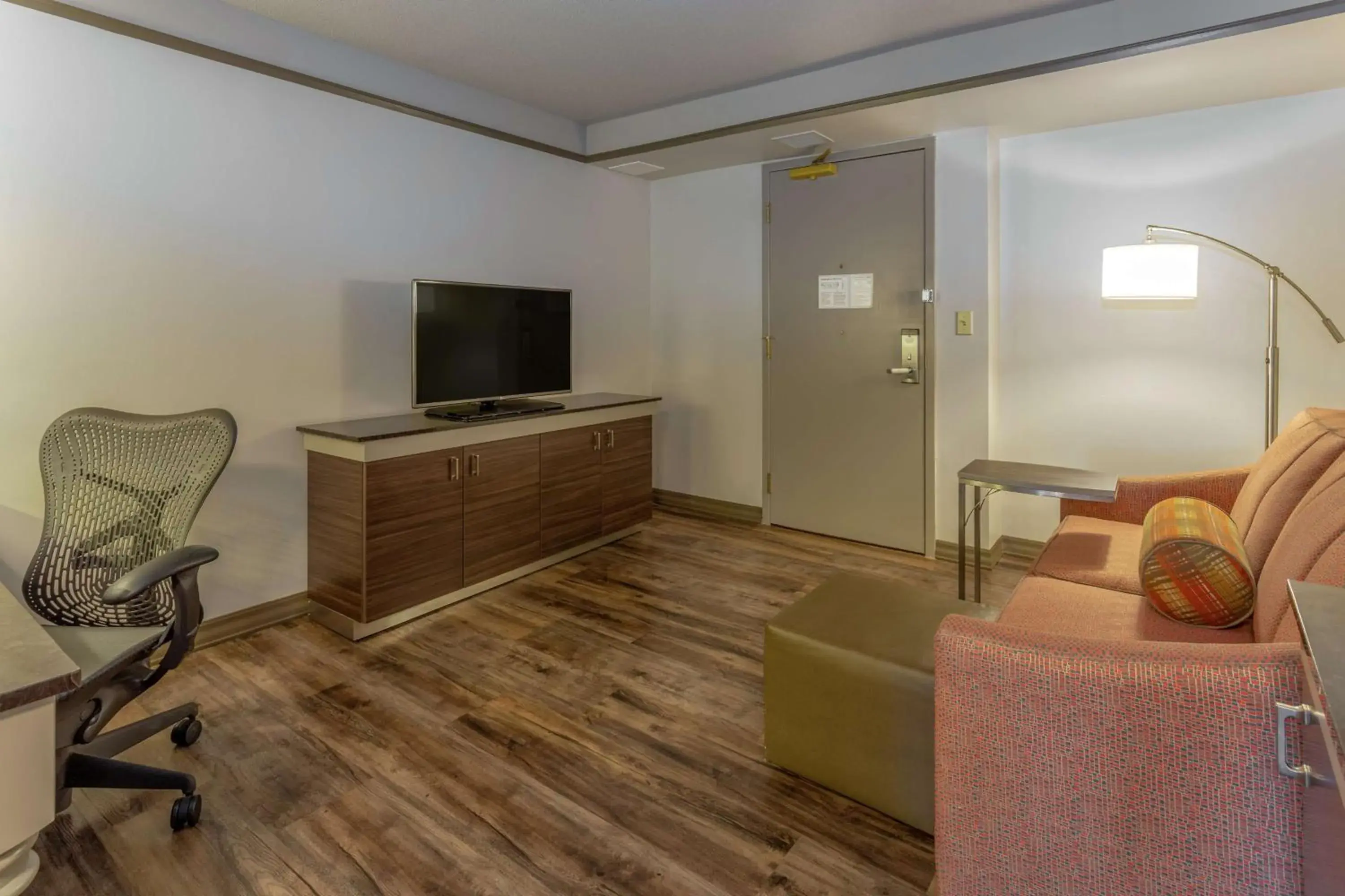 Bedroom in Hilton Garden Inn Owings Mills Bedroom in Hilton Garden Inn Owings Mills