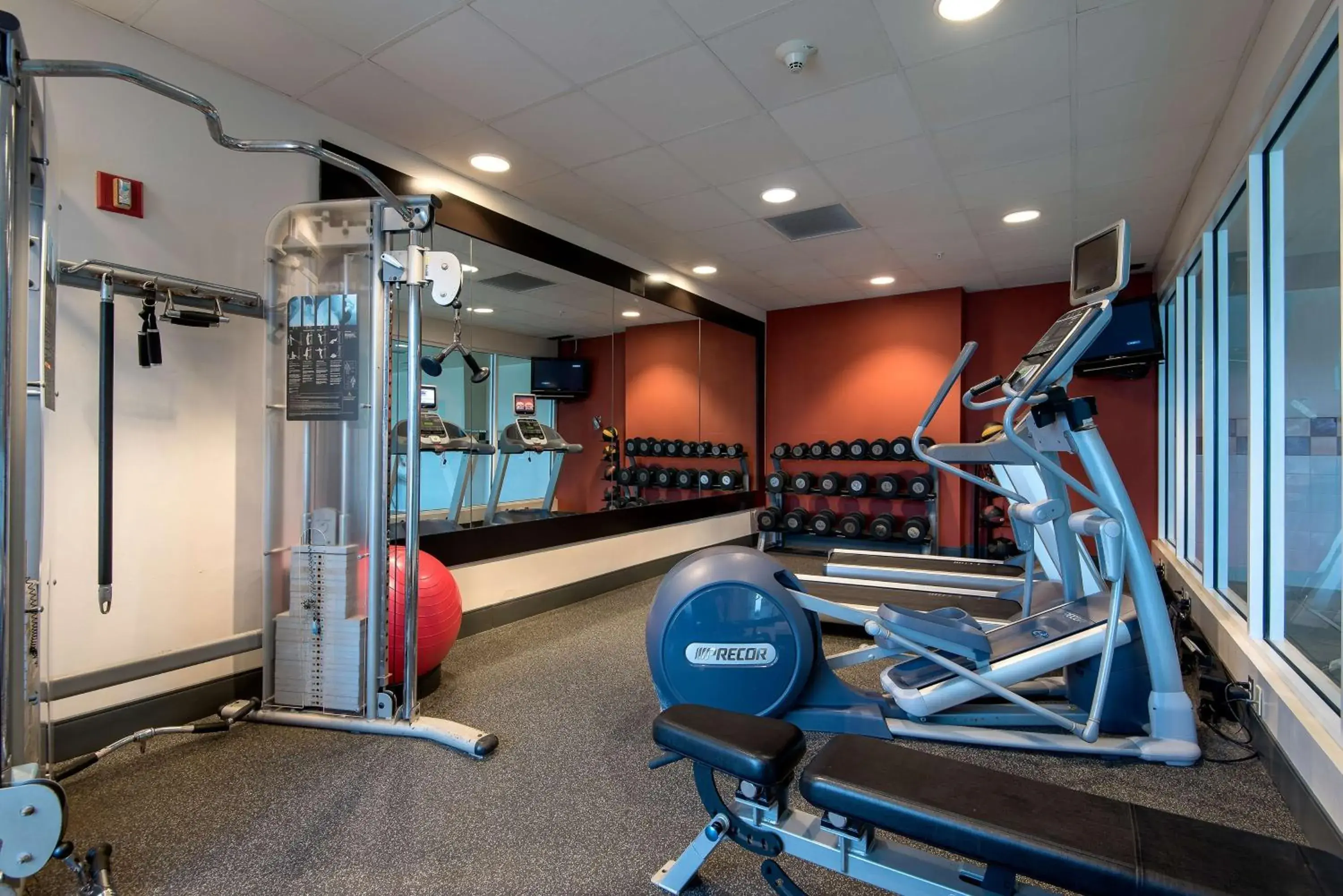 Fitness centre/facilities in Hilton Garden Inn Owings Mills Fitness centre/facilities in Hilton Garden Inn Owings Mills