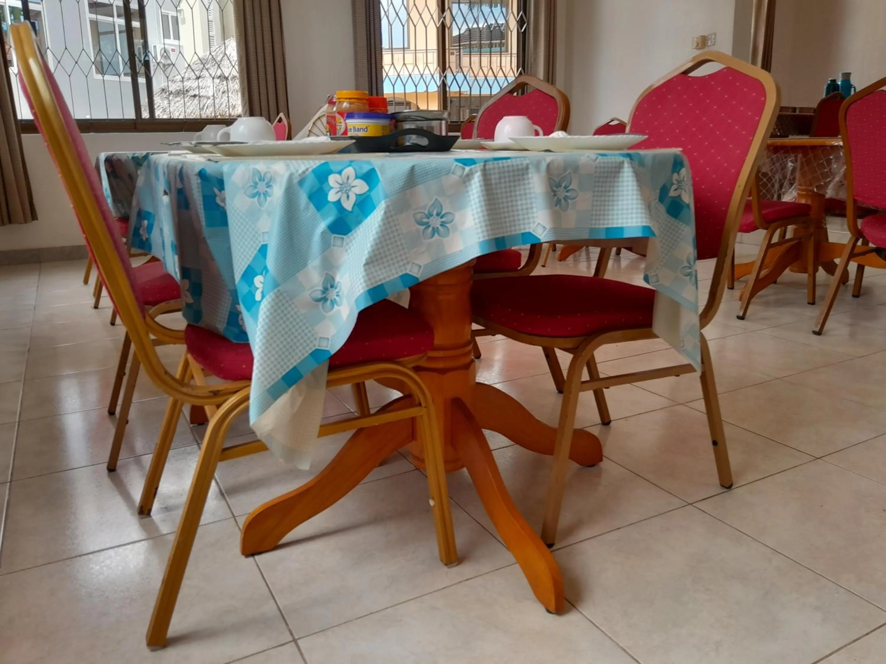 Restaurant/places to eat in WILIVINA HOTEL