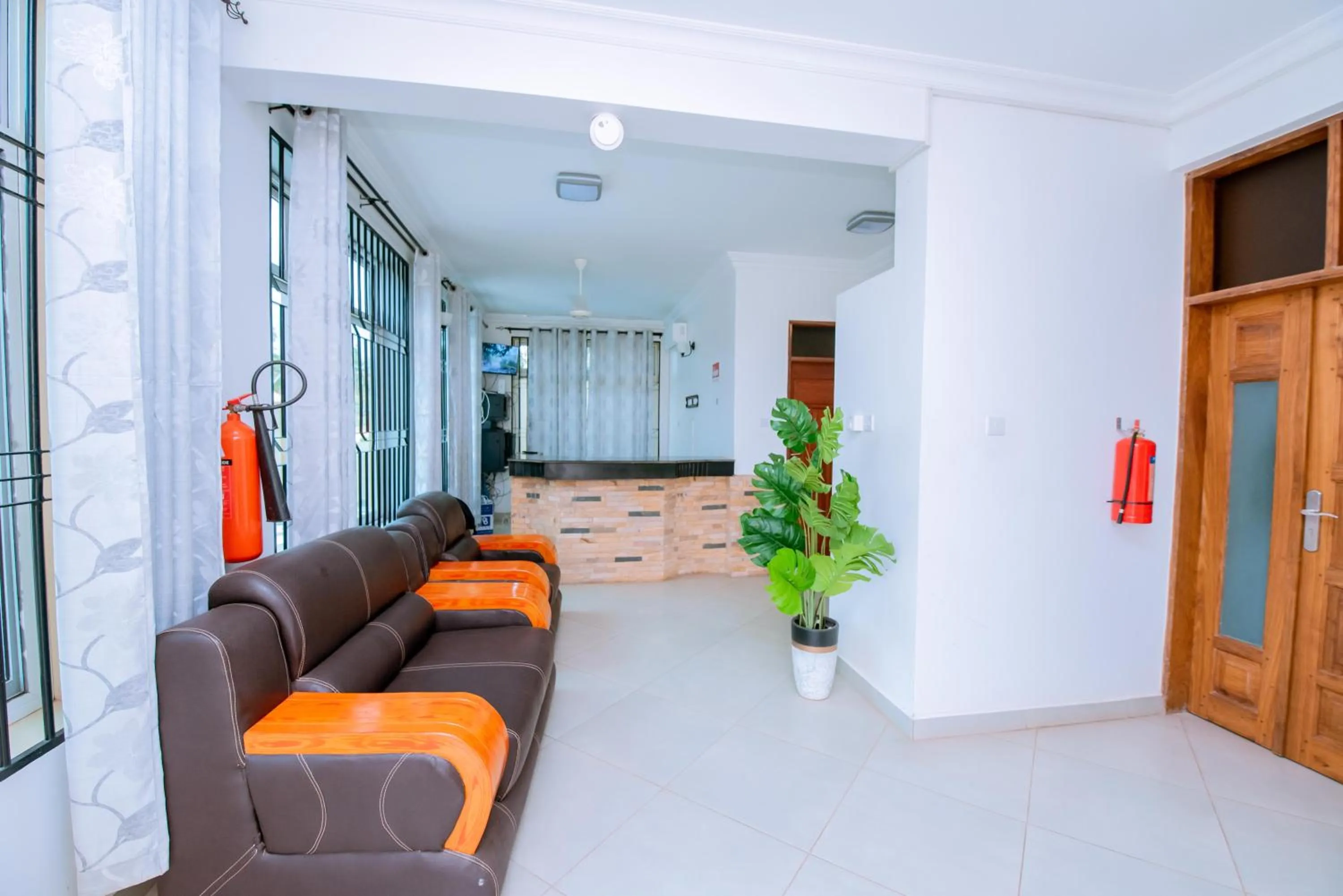 TV and multimedia in WILIVINA HOTEL