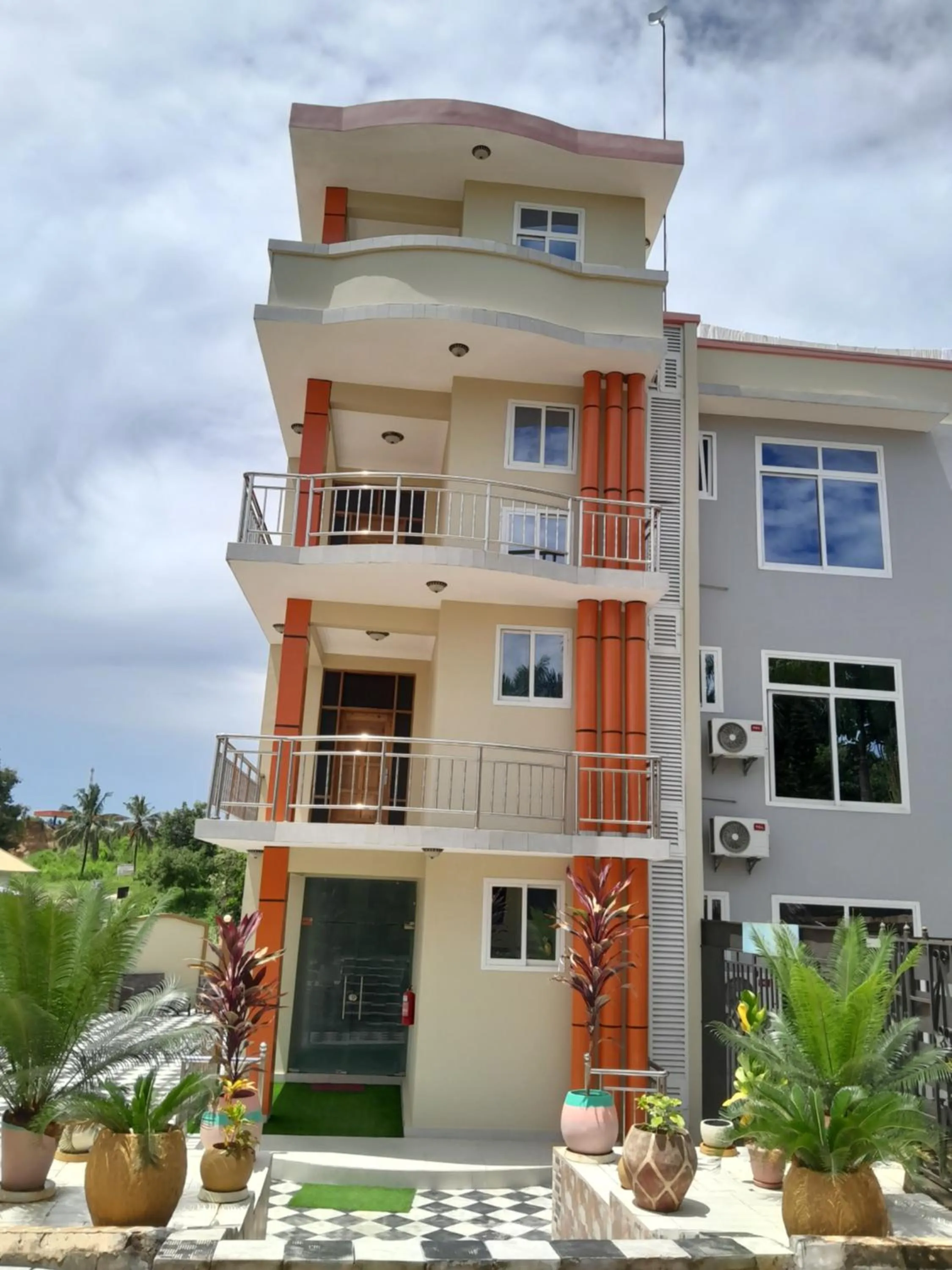 Property building in WILIVINA HOTEL